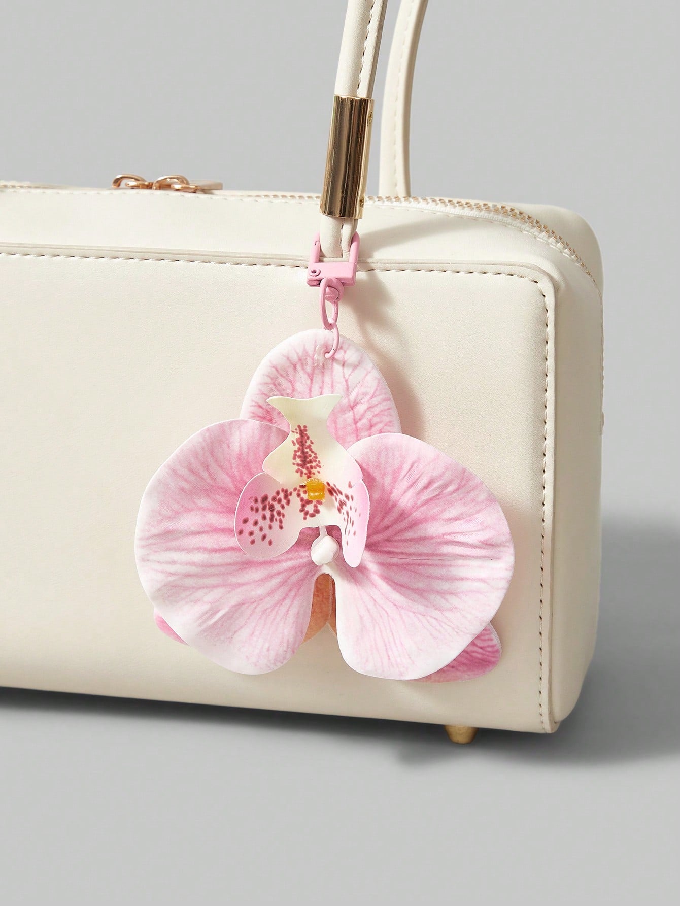 ROMWE Kawaii 1 Pc Bohemian Style Tropical Flower Vacation Beach Bag Charm Keychain