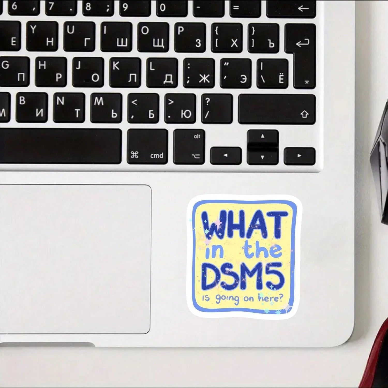 1/2/5pcs Funny"What In The DSM5 Is Going On Here" Sticker, Mental Health Humor Vinyl Decal,Sarcastic Psychology,Iridescent Sparkle Aesthetic Sticker,Suitable For Laptop, Water Bottle, Journal Planner