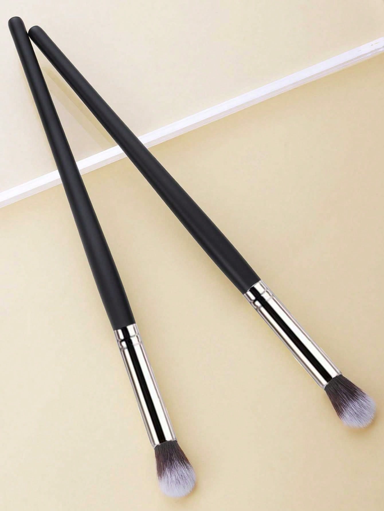 1/2pcs Glossy Handle Makeup Brushes, Soft & Dense Bristles, Unisex, Suitable For Concealer, Blending, Powder, Liquid, Cream And Polishing Cosmetics. Can Be Used For Nose Contouring, Blemish Coverage.