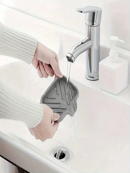 1/2pcs Self-Draining Slanted Silicone Soap Dish, Quick-Drip Soap Holder Tray, Non-Slip Elastic Silicone Soap Storage, Multi-Functional Storage Tray For Bathroom, Kitchen And Shower