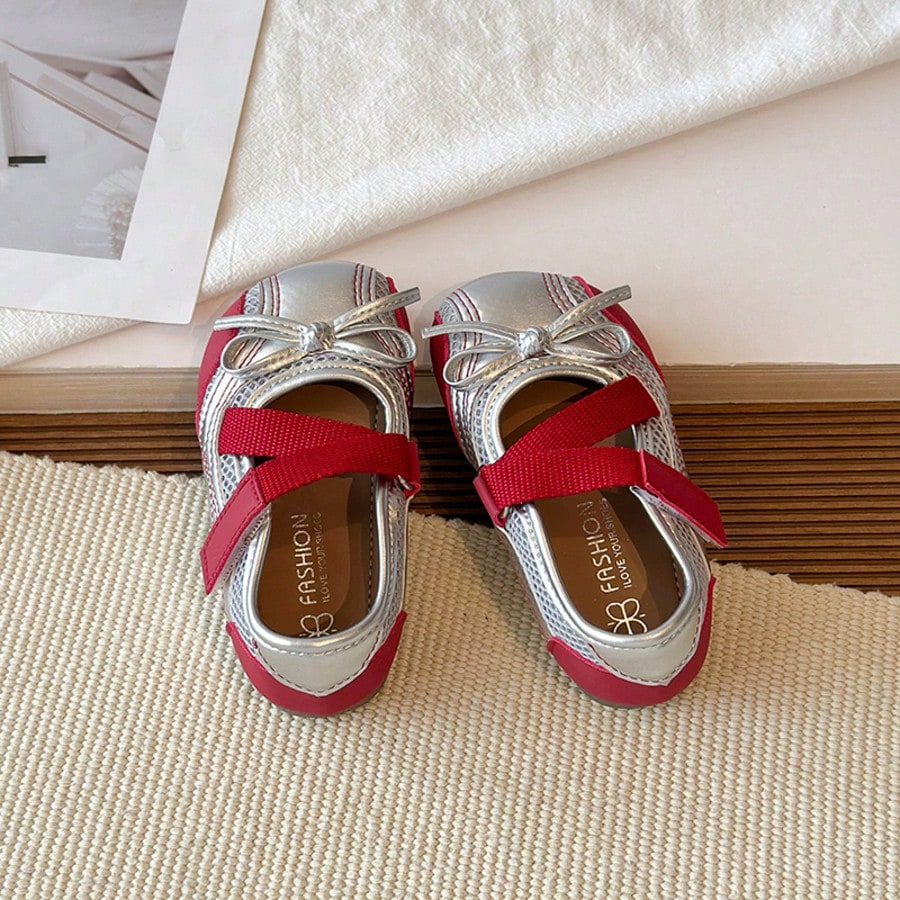 1 Pair Baby Fashionable Flat Shoes, Lightweight Shock-Absorbing Non-Slip Soles, Caring For Baby's Feet. Multiple Colors Available, Suitable For Running And Jumping, Must-Have For Cute Babies!