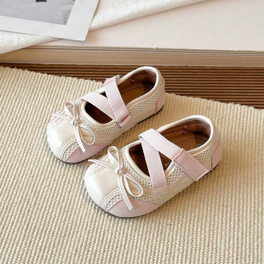 1 Pair Baby Fashionable Flat Shoes, Lightweight Shock-Absorbing Non-Slip Soles, Caring For Baby's Feet. Multiple Colors Available, Suitable For Running And Jumping, Must-Have For Cute Babies!