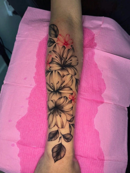 1 Sheet: Exquisite Black Ink Line Art Realistic Lily Design- Floral Temporary Tattoo Decal. Ideal For Parties, Weddings, And Special Events. Nature-Inspired Design & Party Accessory. Lasts 3–5 Days.