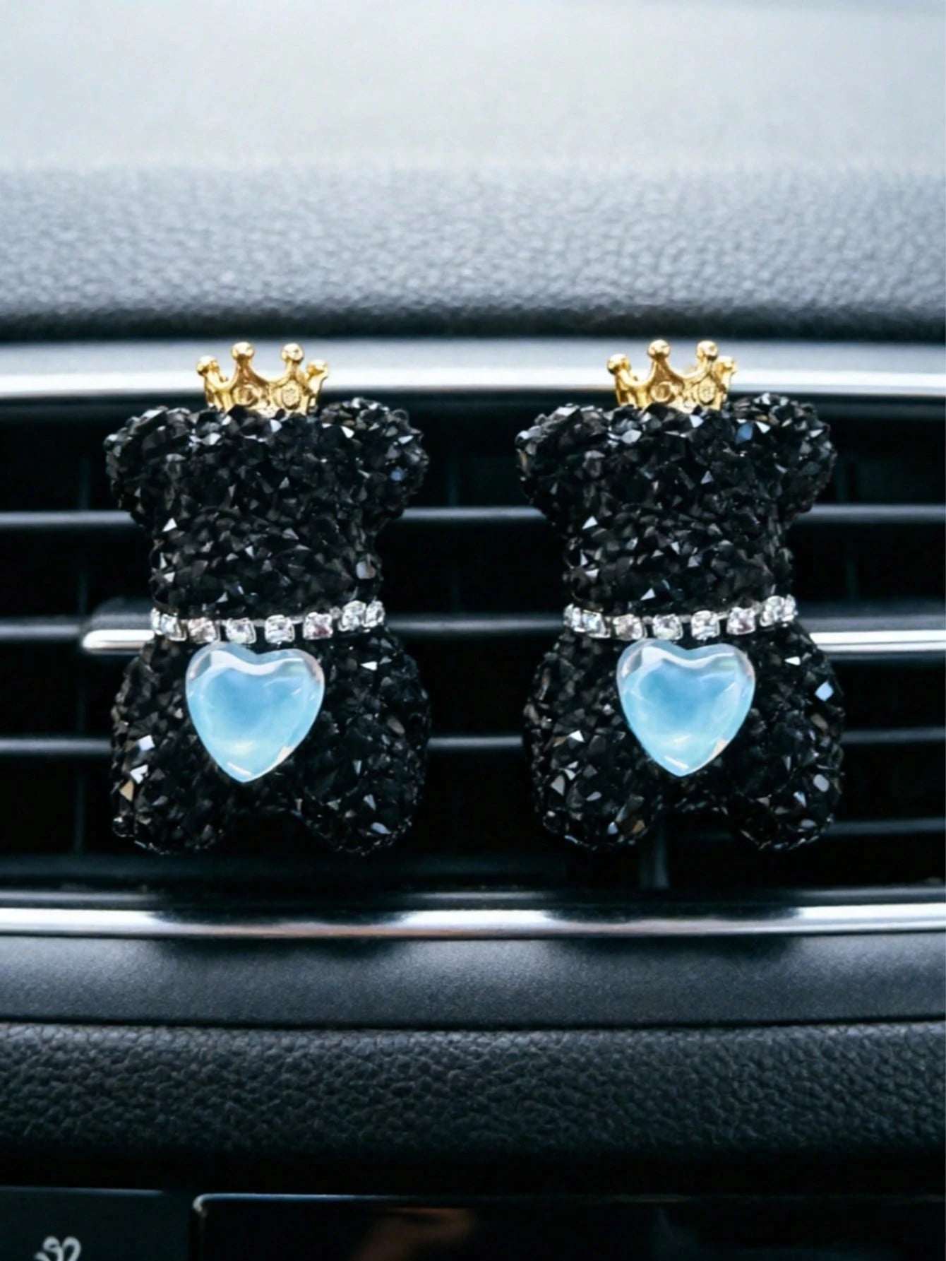1pc/2pcs Rhinestone Crown Bear Car Air Vent Clip, Heart Decor Auto Air Outlet Vehicle Interior Accessory