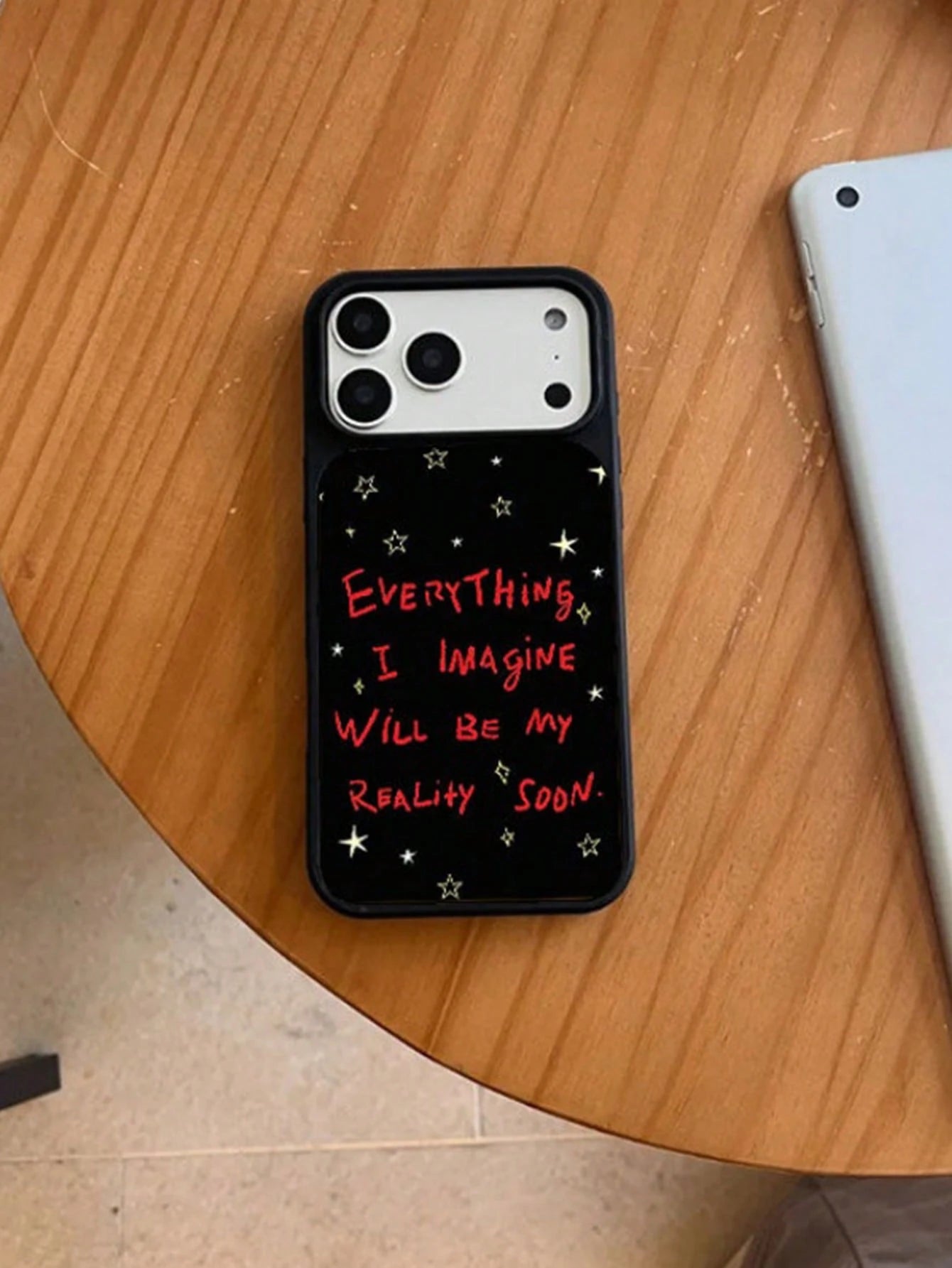 1pc Black Edged Epoxy English Text "Wish Come True" Phone Case- Compatible With Apple 17 Pro Max, 17 Pro, 17 Air, 16, 15, 14, 13, 12 Pro Max, 14, 15, 16 Plus, 11, 17 Series, Shockproof