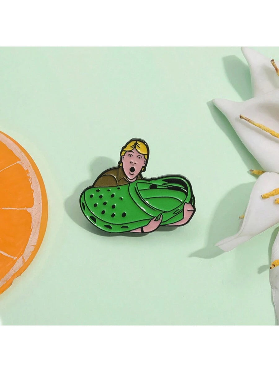1pc Creative Cute Green Slipper Style Brooch Personalized Fun Boy Accessories Metal Badge Pin For Clothes Bag Charm Office Accessories Shirts Jacket Jewelry Christmas Halloween Autumn-Winter Accessori