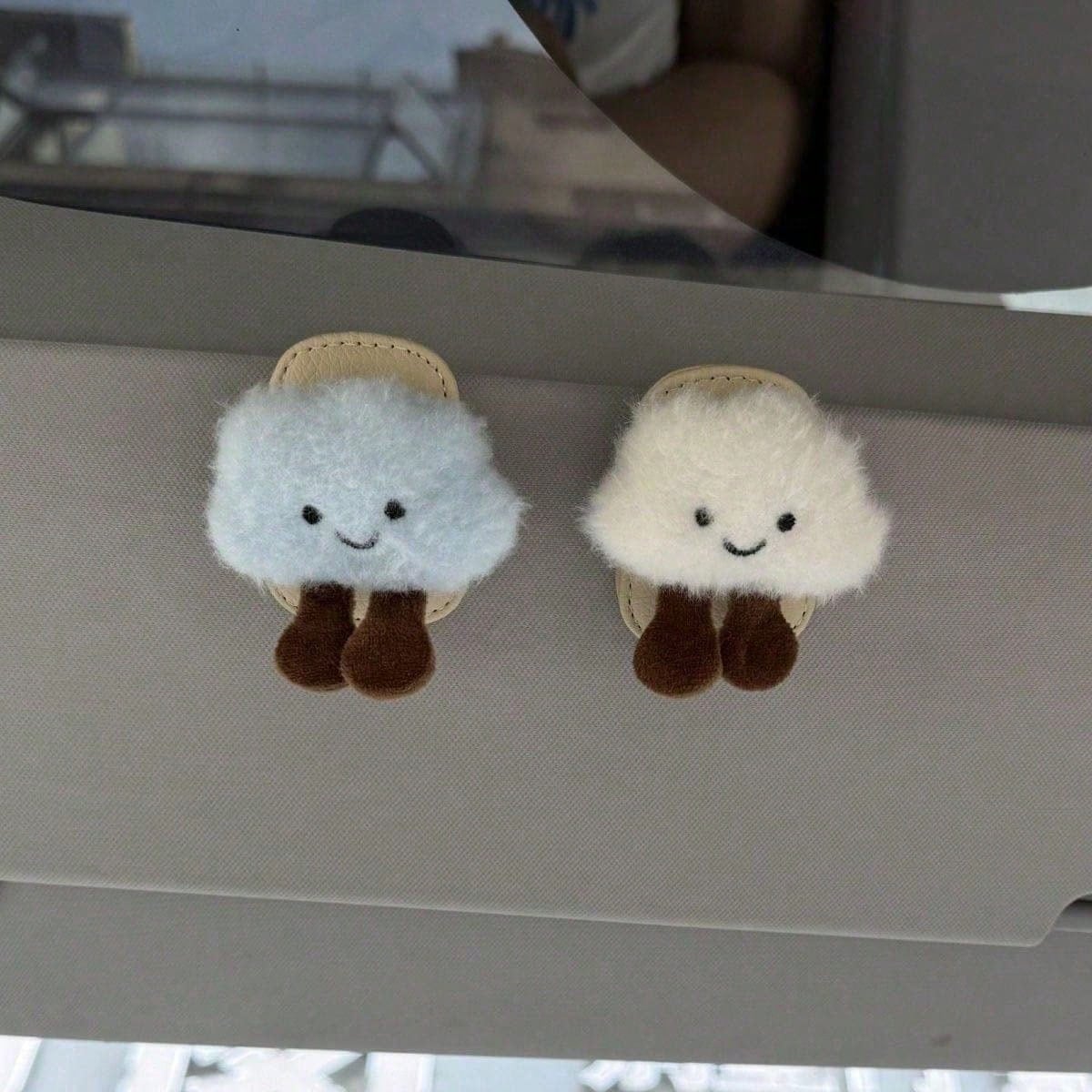 1pc Cute Inflatable Cloud Car Hanging Glasses Holder, Cartoon Multifunctional Sunglasses Rack, Multifunctional Car Ticket Card Storage Organizer, Cute Car Interior Decor, Soft Fluffy Car Interior Deco