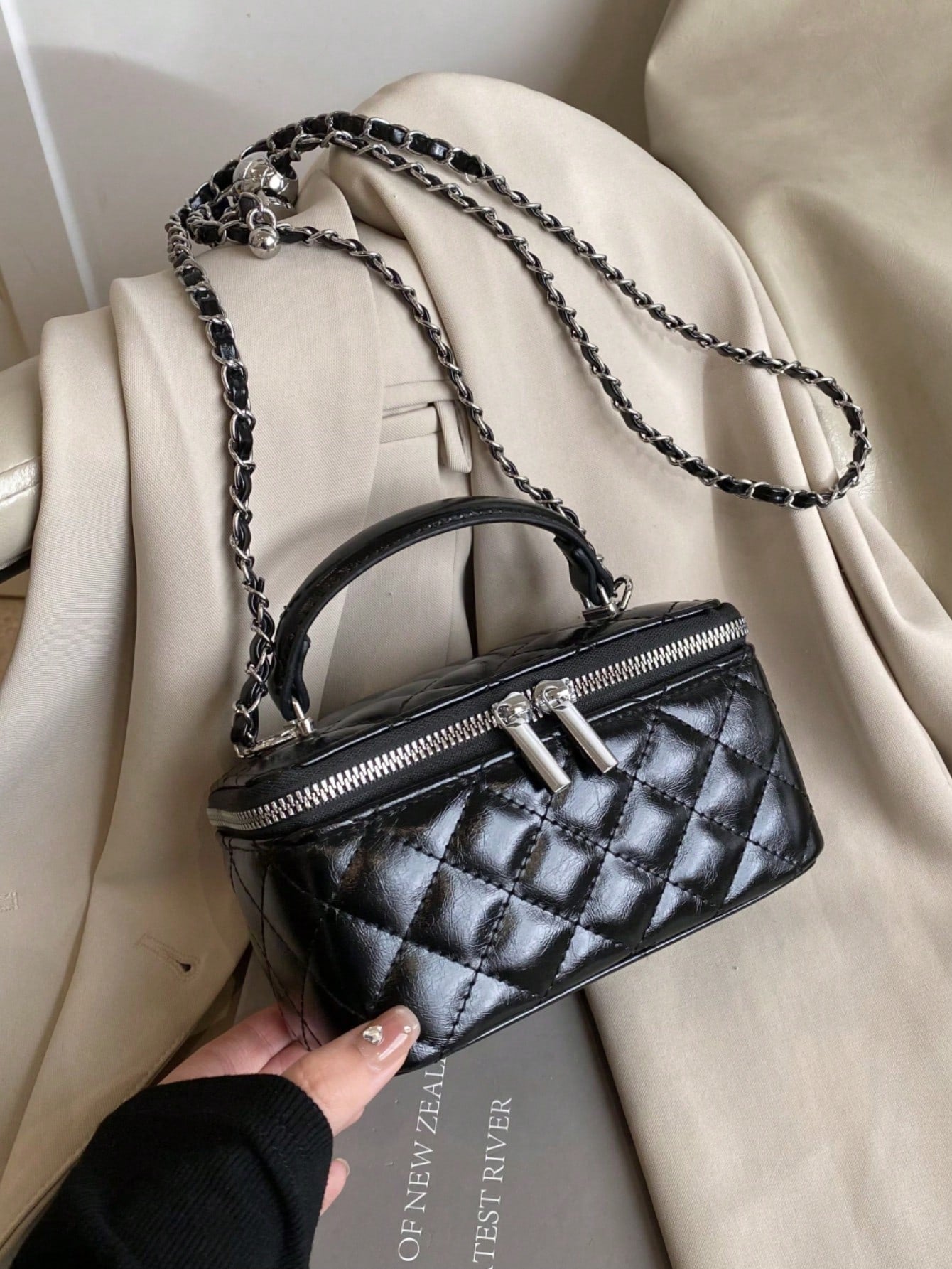 1pc Fashion PU Quilted Diamond Stitch Zipper Clutch Bag, Versatile Ladies Handbag With Detachable Shoulder Chain