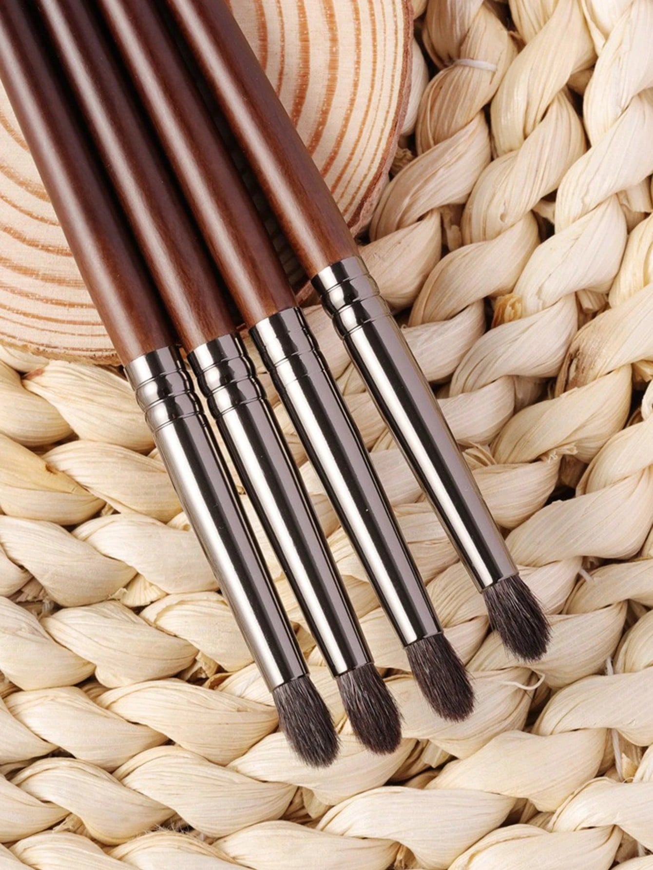 1pc Goat Wool Eyeshadow Brushes Conical Brush Small Makeup Brush Eye Makeup Brush XQ19,Eyebrow Brush,Eyeshadow Brush,Spoolie,Spoolie Brush,Giveaways
