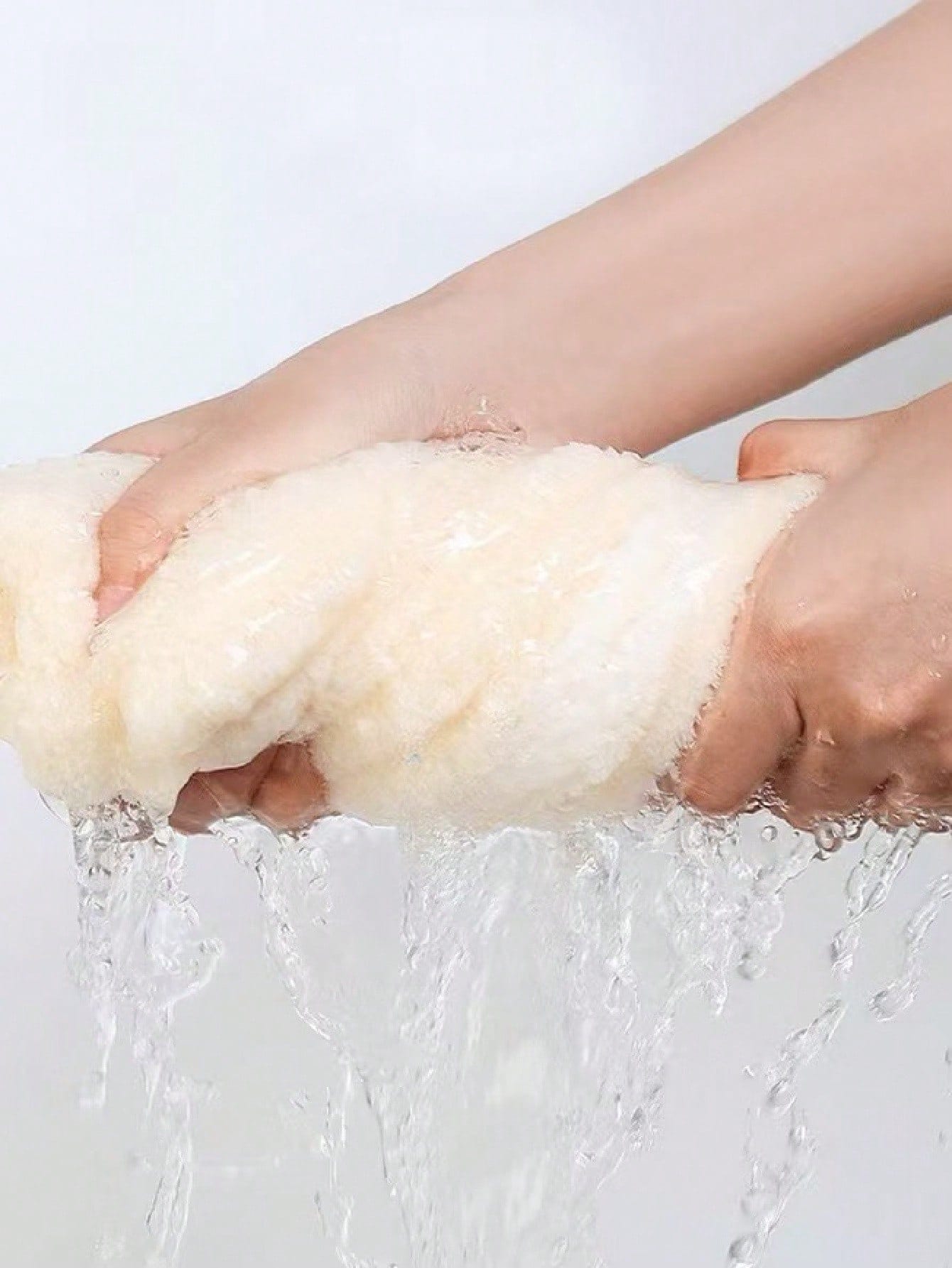 1pc Microfiber Towel, 300Gsm Soft Wavy Hair Drying Cap, Minimalist Solid Color Bathroom Towel, Super Absorbent Quick Dry Curly Hair Turban, Anti-Frizz Wet Hair Bath Cap, Bathroom Accessories