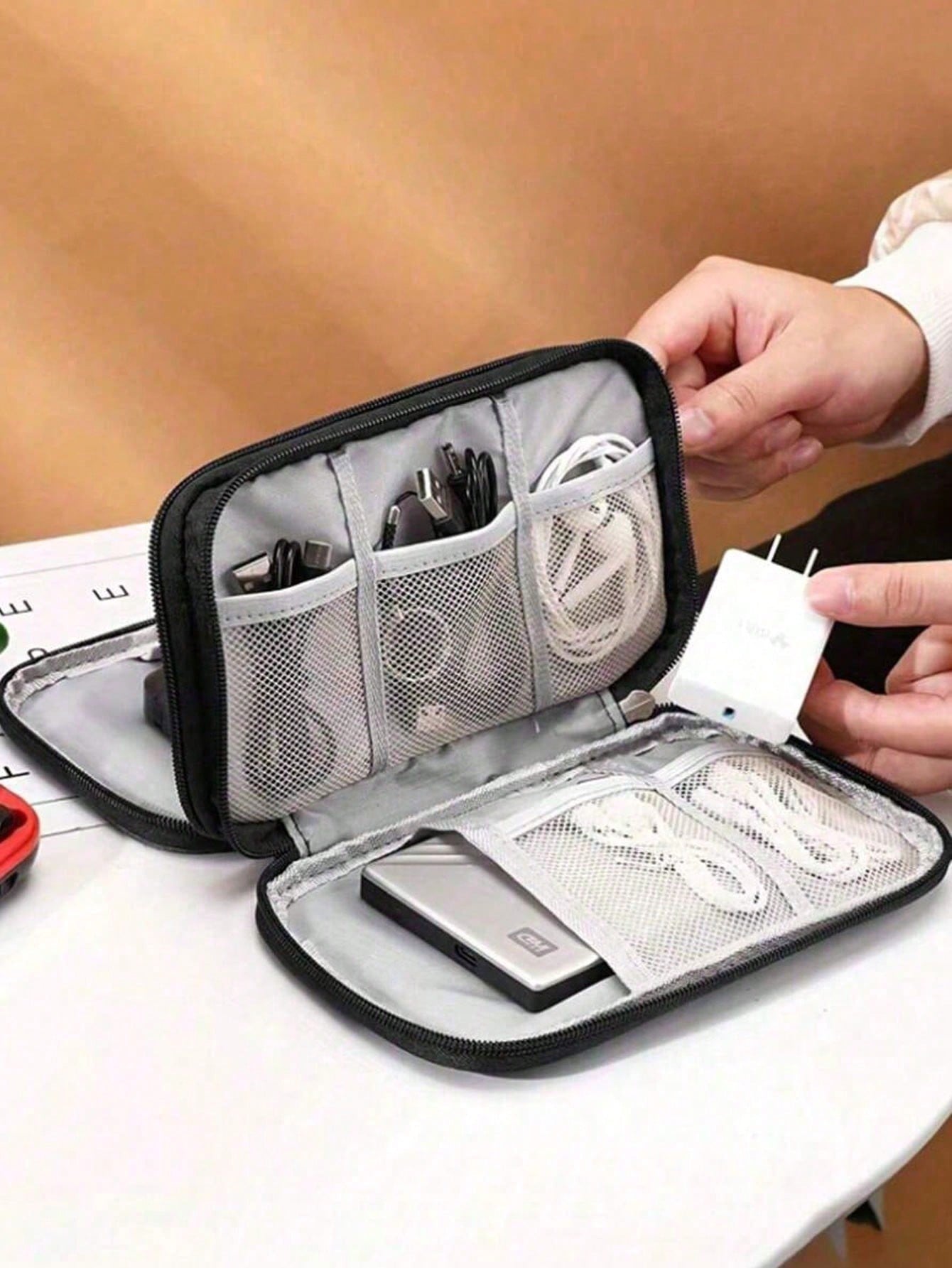 1pc Minimalist Solid Color Double-Layer EVA Storage Bag, Portable Data Cable Organizer Pouch To Hold Earphones, Cables, Chargers, Power Banks, Rectangular Storage Box, Essential For Traveling Men And