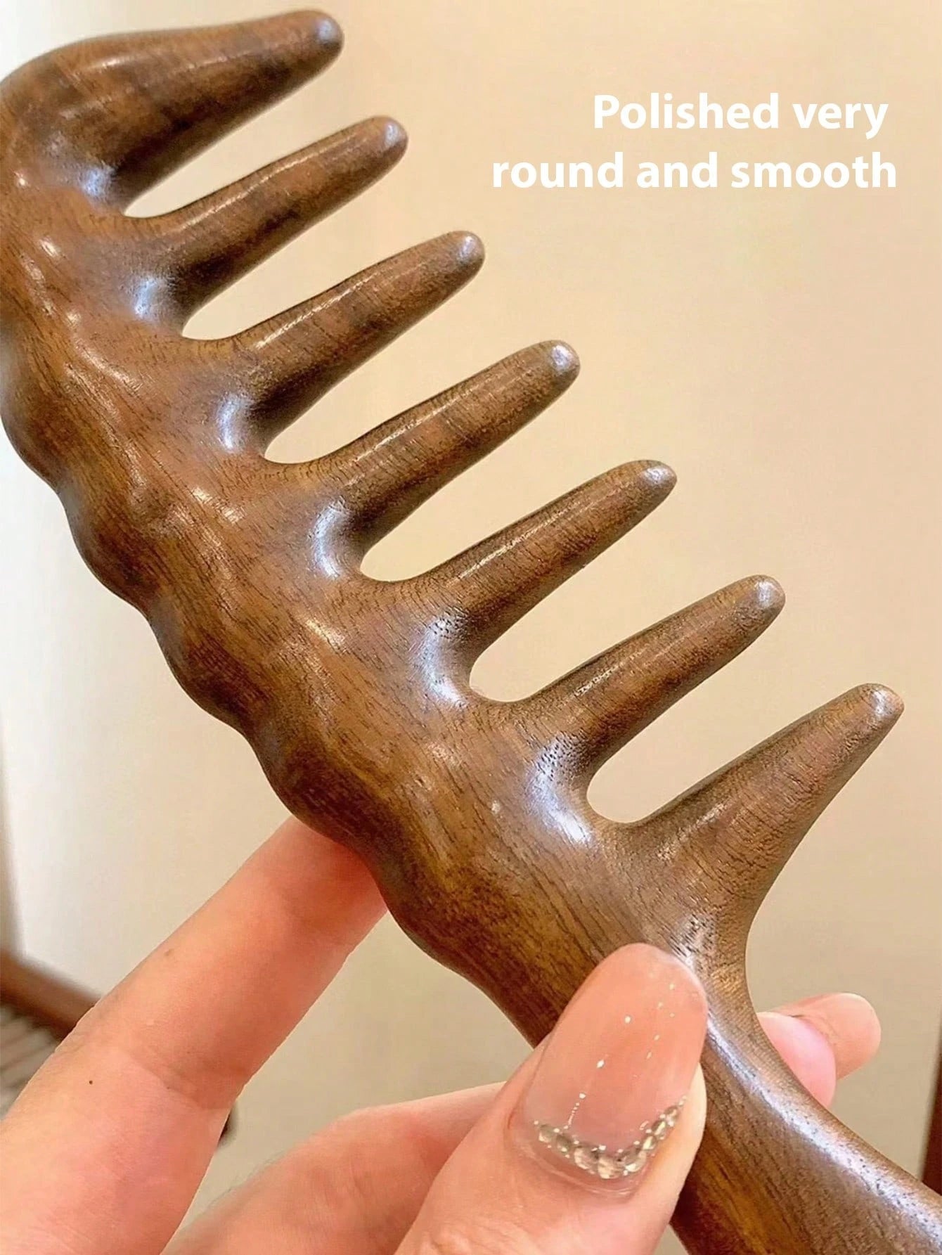 1pc Natural Sandalwood Wide Tooth Comb, Suitable For Women Wavy Hair Styling, Scalp Massage, Heat-Resistant, Anti-Static