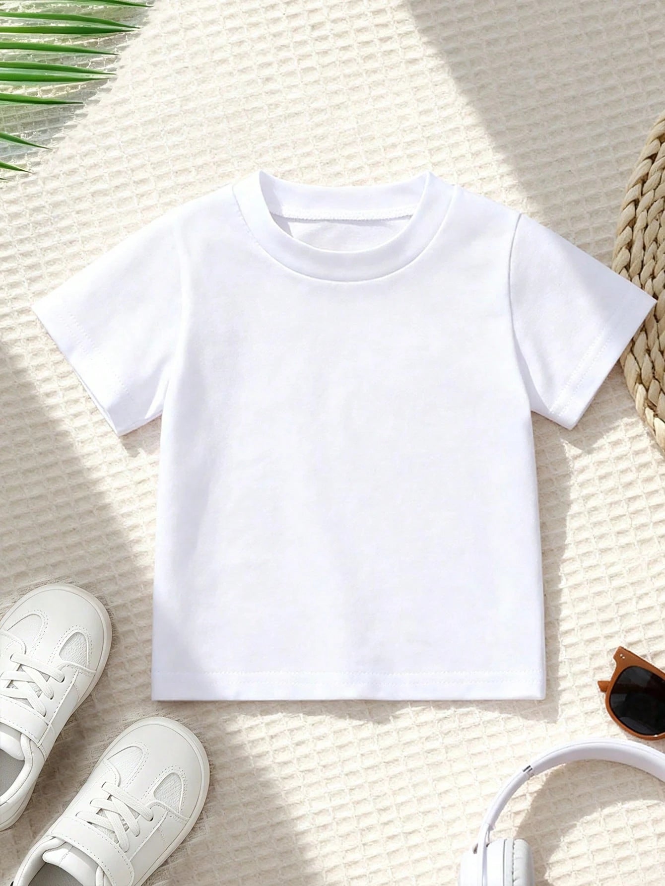 1pc Newborn Baby Boy/Girl Casual Cute Outfit Simple Vintage Style Round Neck Short Sleeve Soft & Comfortable T-Shirt Top, Spring/Summer, Suitable For Outdoor Sports, Social Gatherings, Weekend Play