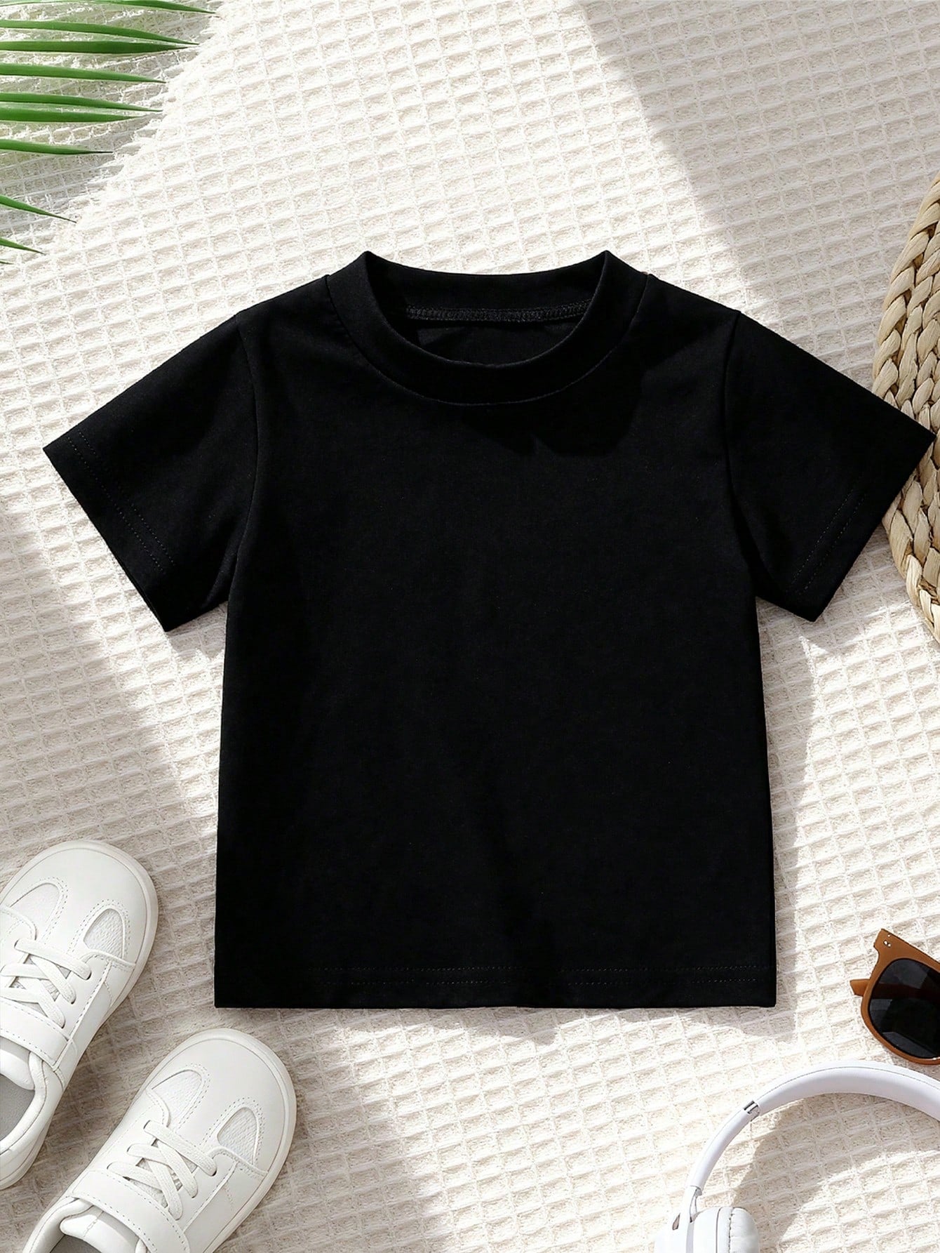 1pc Newborn Baby Boy/Girl Casual Cute Outfit Simple Vintage Style Round Neck Short Sleeve Soft & Comfortable T-Shirt Top, Spring/Summer, Suitable For Outdoor Sports, Social Gatherings, Weekend Play