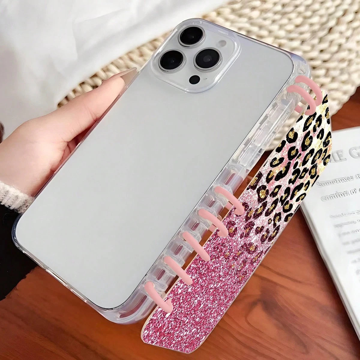 1pc Pink Leopard Print Fashion Flip Notebook Style Protective Phone Case, Minimalist Anti-Drop Anti-Slip, Suitable For 16/16Plus/16Pro/16ProMax/15/15Plus/15ProMax/14/14Plus/14Pro/14ProMax, 13/13Pro/13