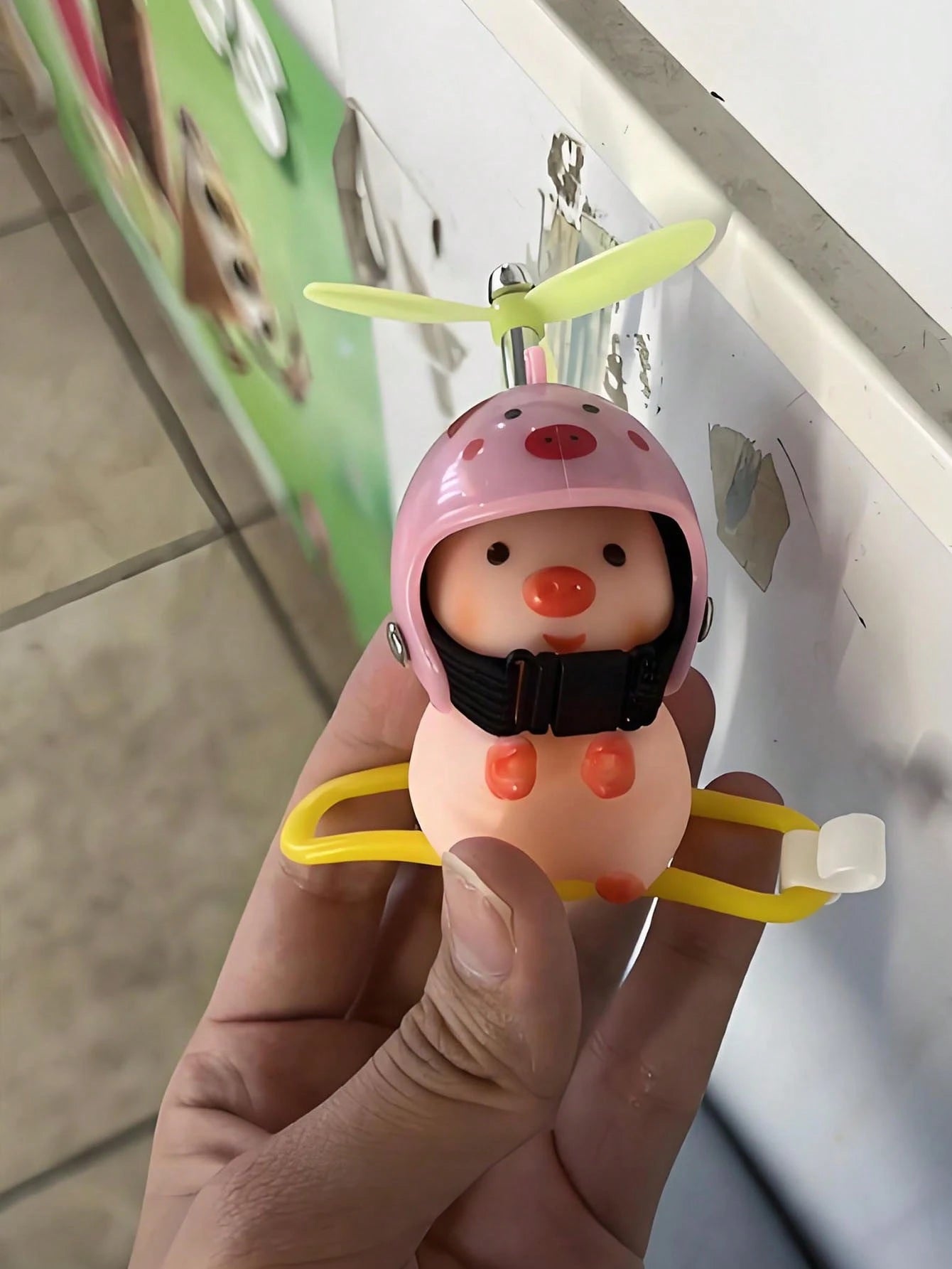 1pc Pink Pig With Helmet Creative Personalized Motorcycle Decoration, Elastic Band Suitable For Most Motorcycles And Bikes, Cute Pig Head Motorcycle/Bicycle Handlebar Decoration, Creative Personalized