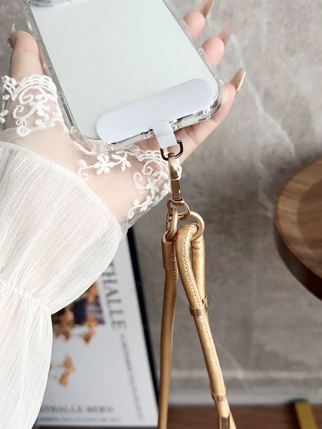 1pc Plain Leather Long Neck Strap Lanyard With Metal Clasp, Durable Crossbody Phone Hanging Cord Gifts For Mother, Family, Friends, Birthday, Holiday Phone Charm, Phone Chain