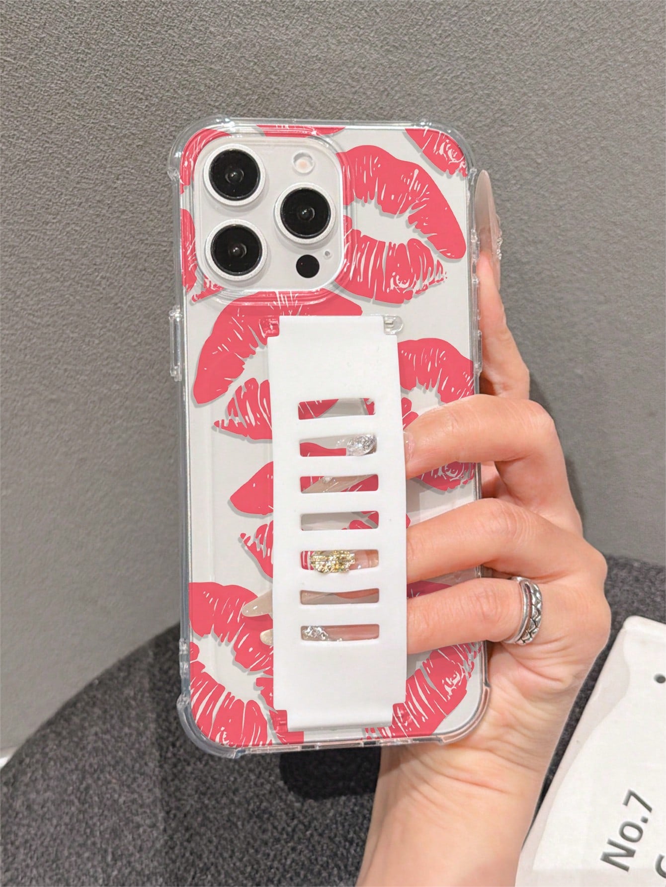 1pc Transparent TPU Soft Shell Four-Corner Anti-Drop Back Silicone Hollow Wrist Strap Phone Protective Case UV Printed Pink Lips Pattern Compatible With IPhone 7/8/7PLUS/8PLUS/X/XS/XR/XSMAX/11/11PRO/1