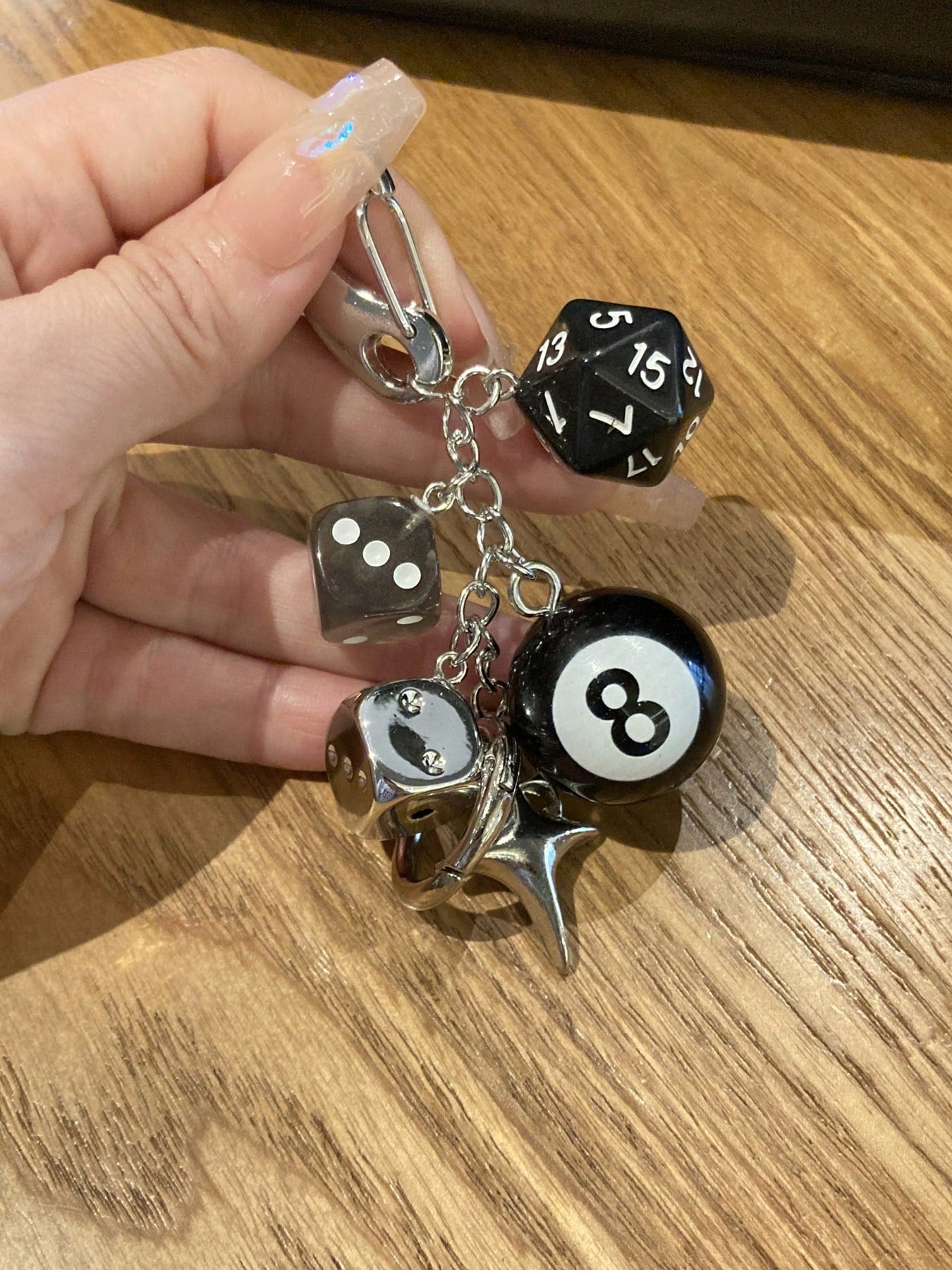 1pc Unisex Handmade Dice Keychain, Edgy Y2K Subculture Accessory, Billiard 8 Ball Pendant, Bag Decoration
