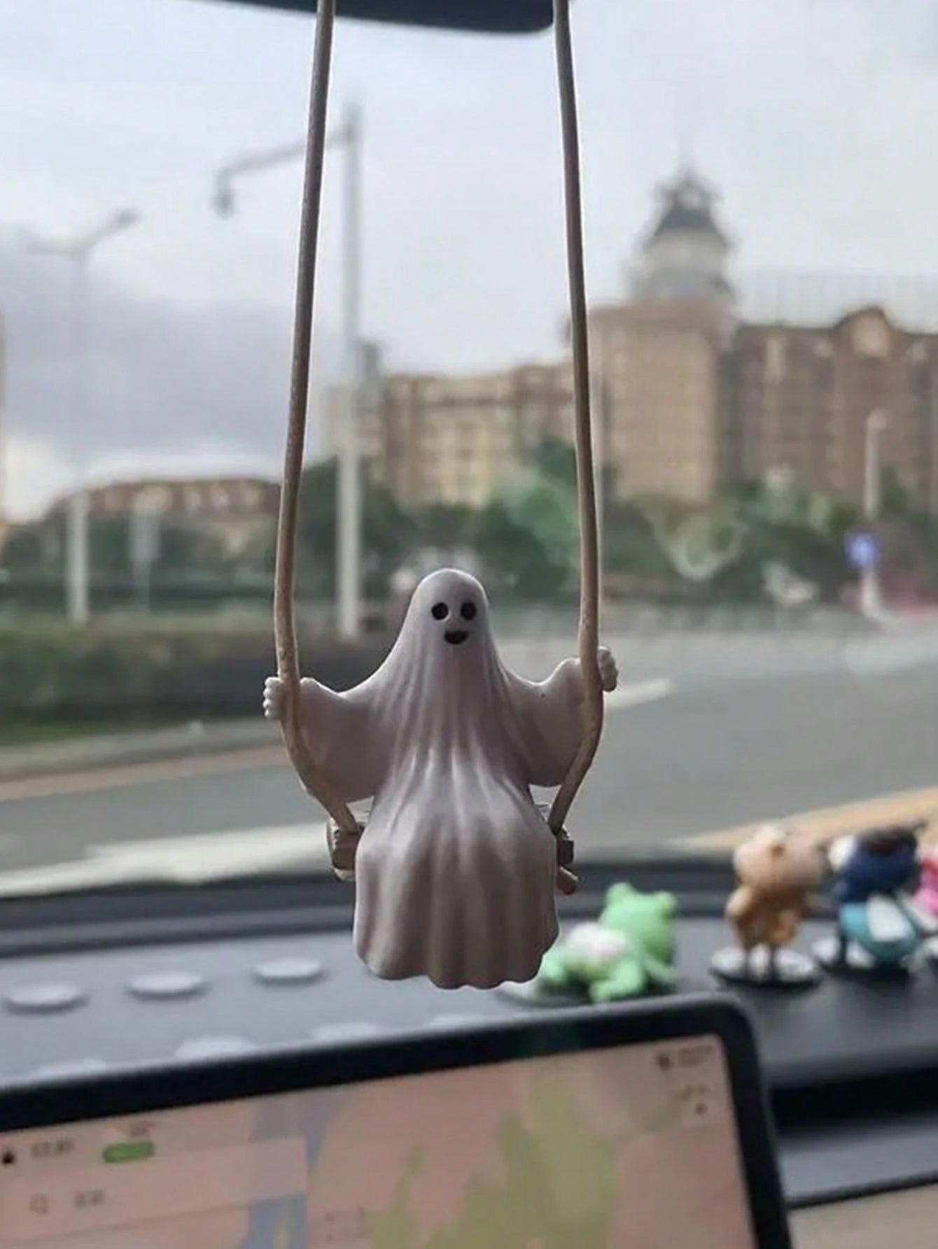 1pc White PVC Swing Ghost Car Pendant, Suitable For Rear View Mirror Decoration, Home Garden Decor