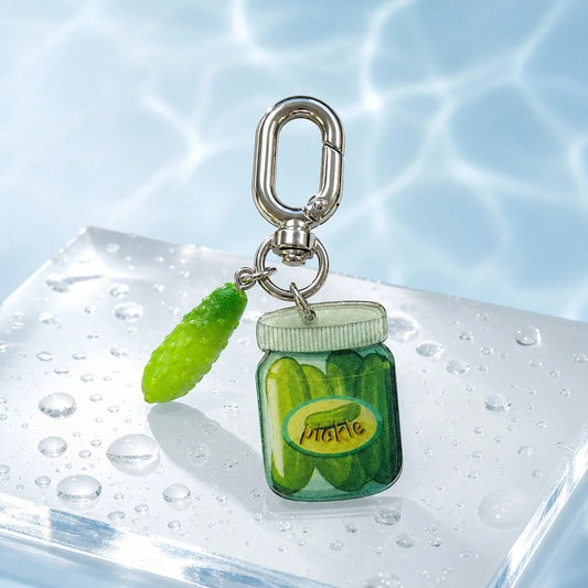 1pc Women's Artificial Cucumber Pendant, Artificial Pickled Cucumber Bottle Pendant Keychain, Funny Fruit & Vegetable Bag Charm
