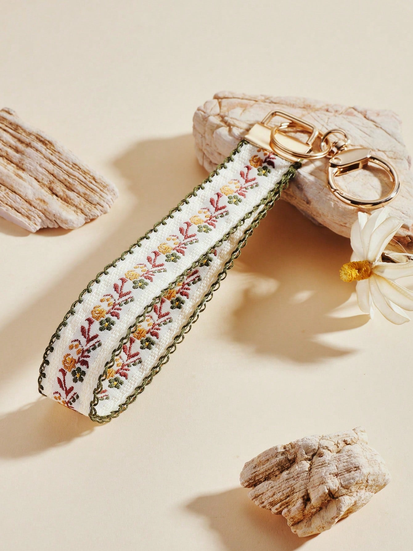 1pc Zinc Alloy Keychain, Key Chain, Bag Charm, Double-Layer Ribbon Keychain, Woven Strap Keychain, Keychain Accessories, Wristlet Keychain, Printed Ribbon Keychain, Women's Car Keychain, Women's Bag C