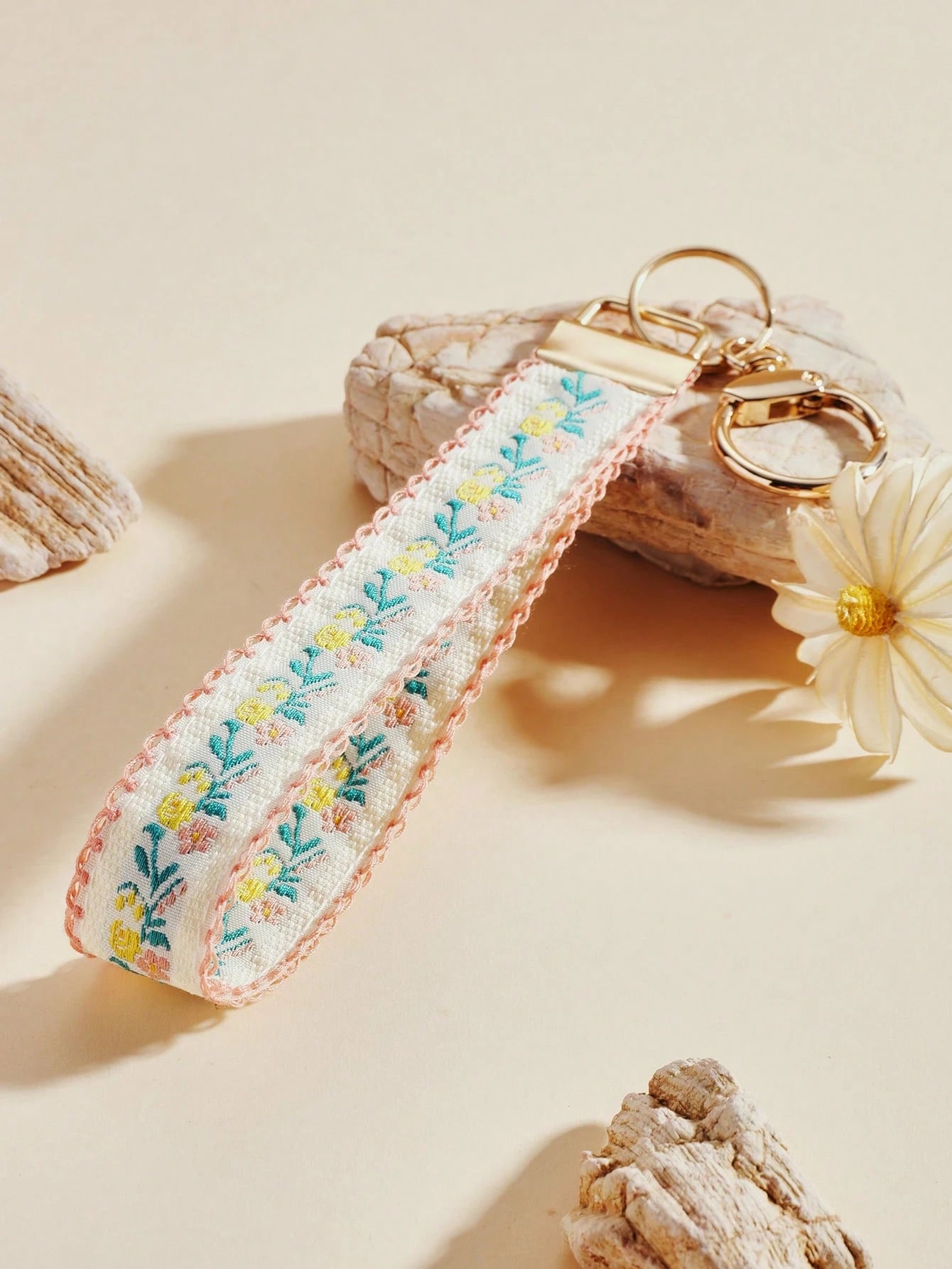 1pc Zinc Alloy Keychain, Key Chain, Bag Charm, Double-Layer Ribbon Keychain, Woven Strap Keychain, Keychain Accessories, Wristlet Keychain, Printed Ribbon Keychain, Women's Car Keychain, Women's Bag C