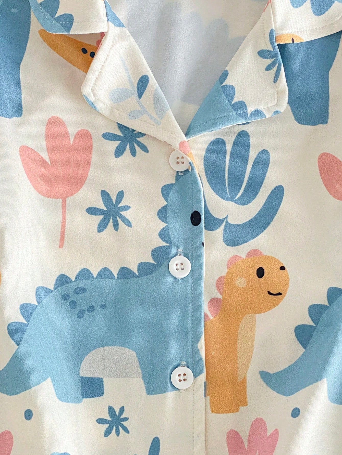 2-Piece Baby Boys Cute White Summer Pajamas,Family Matching Soft Knit Dinosaur Print Sleepwear Set With Lapel Collar And Shorts For Newborn Toddlers