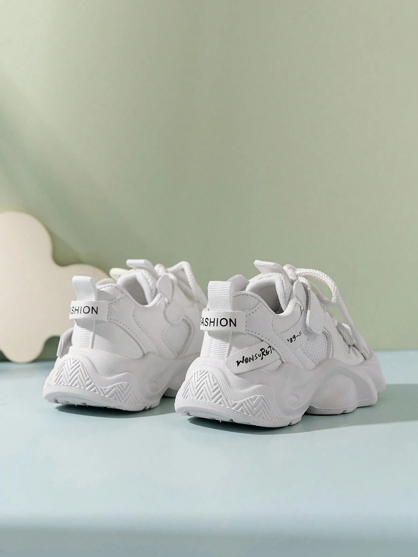 2024 Spring New Fashion Kids Chunky Sneakers, Boys' Sports Shoes, Girls' Breathable Mesh Running Shoes