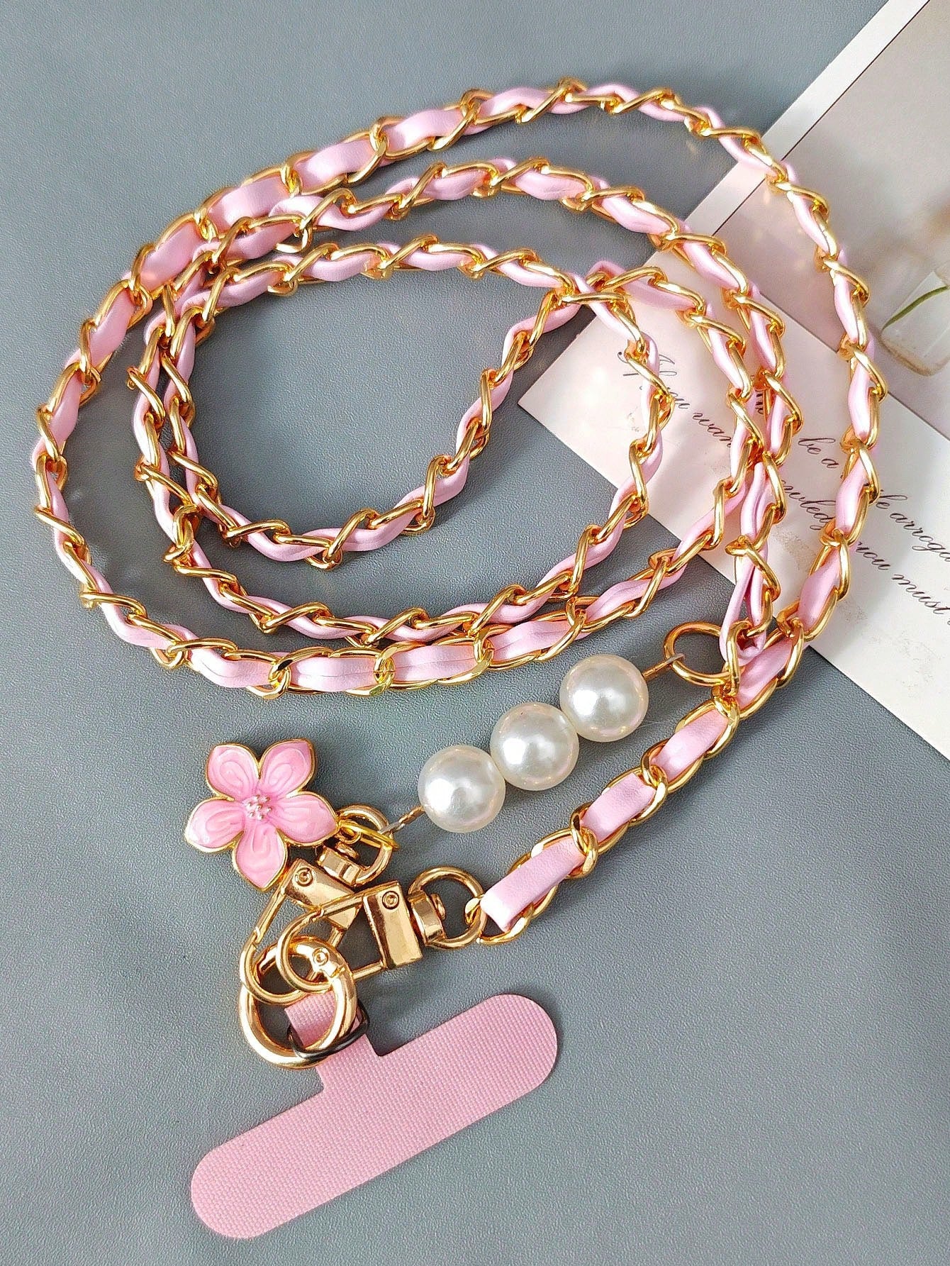 2026 New Versatile Long Phone Lanyard Crossbody Strap With High-End Pearl Leather Chain, Women's Outdoor Travel Pendant Bag Shell Universal, Suitable For Outdoor Travel, Hiking, Unisex, Short Phone Ho