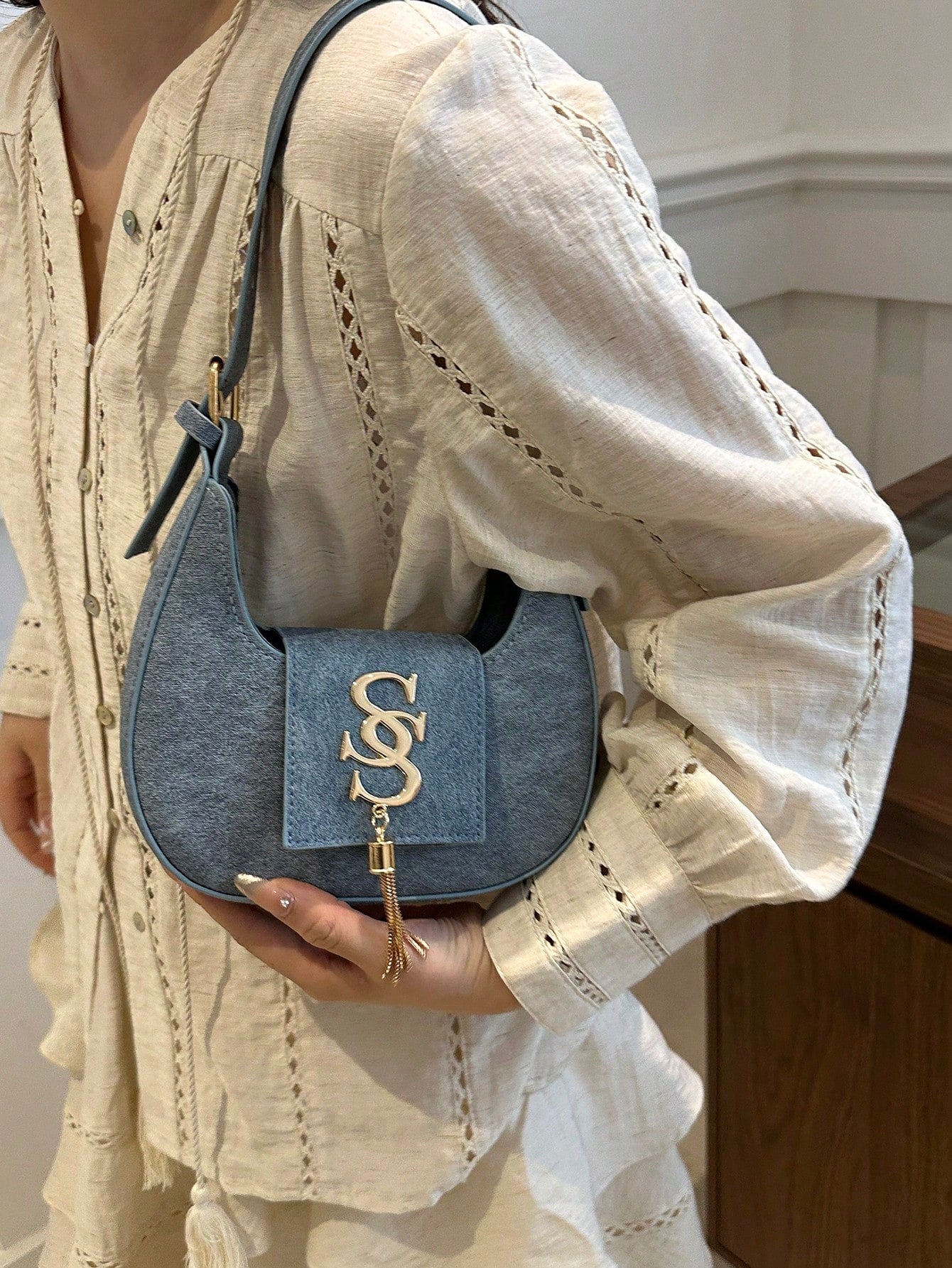2026 Winter New Arrival Women's Personalized Crossbody Bag, Korean Crescent Casual Bag, Fashionable Chain Shoulder Bag For Ladies