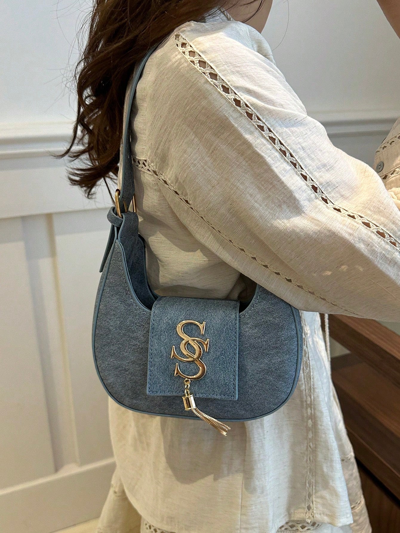 2026 Winter New Arrival Women's Personalized Crossbody Bag, Korean Crescent Casual Bag, Fashionable Chain Shoulder Bag For Ladies