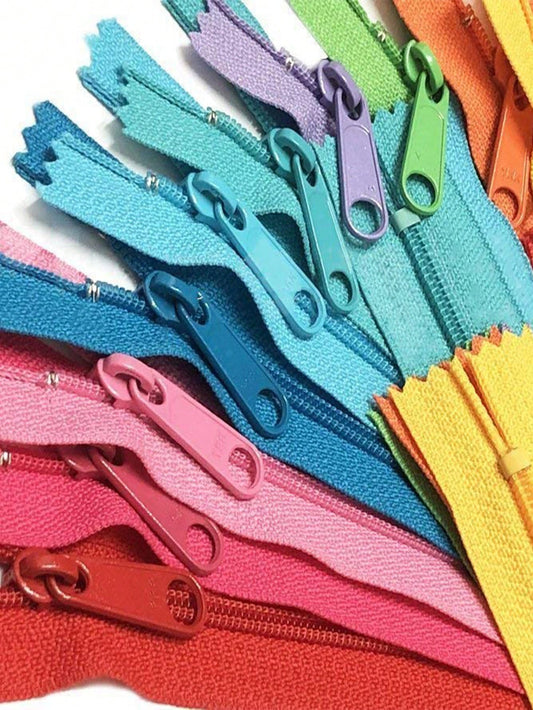 20pcs Mixed Color #3 Nylon Zippers, 7.87 Inch Closed Length, Suitable For DIY Handicraft Zippers, Applicable For Bags, Garments And Sewing Projects