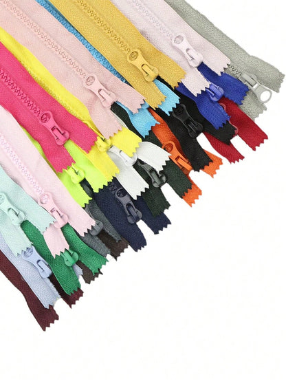 20pcs Mixed Color #3 Nylon Zippers, 7.87 Inch Closed Length, Suitable For DIY Handicraft Zippers, Applicable For Bags, Garments And Sewing Projects