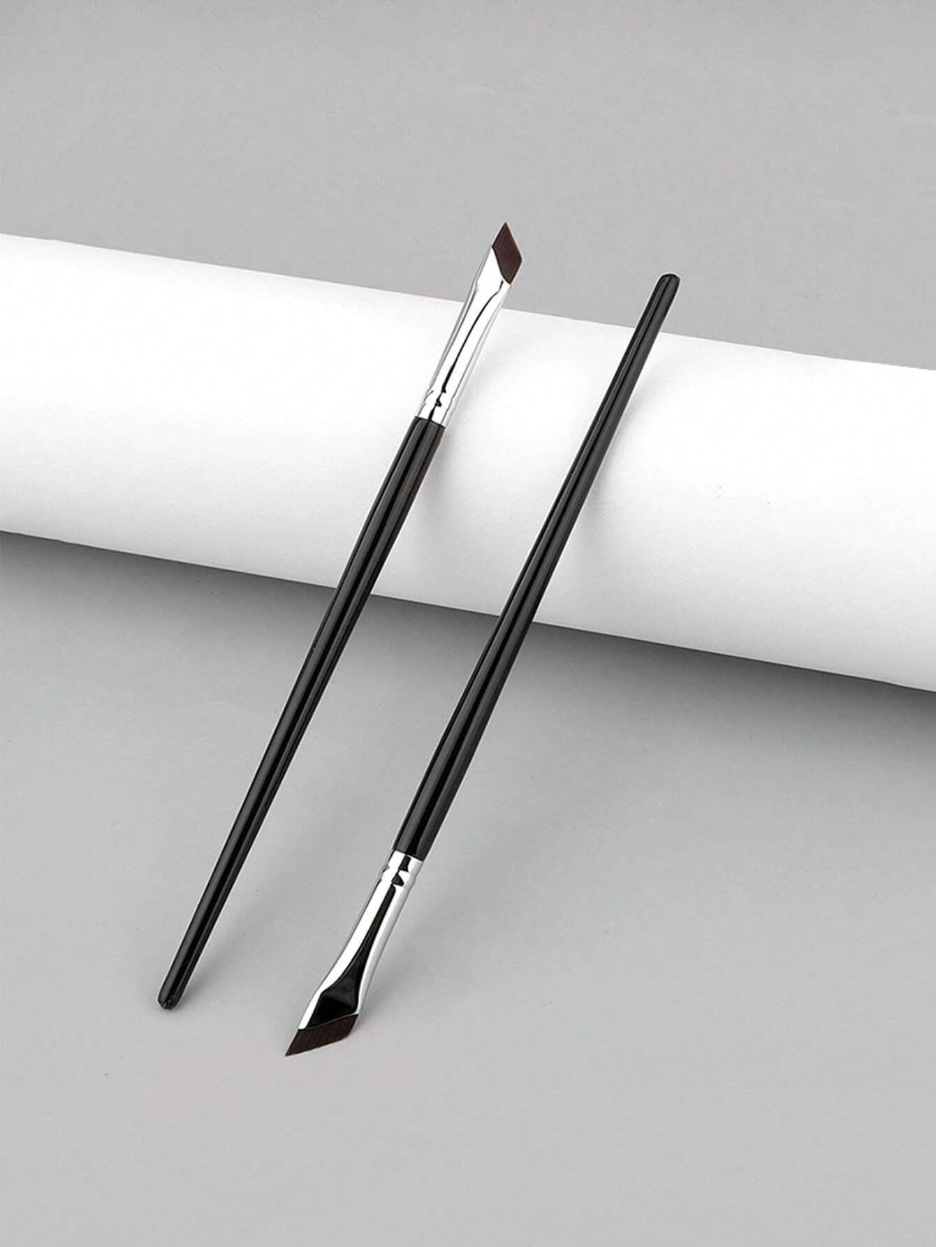 2pcs Angled Eyebrow Brush And Eyeliner Gel Makeup Brush, Blending Brush For Eyebrows And Eye Area,Foundation Brush,Concealer Brush,Blush Brush,Contour Brush,Blush Brush,Bronzer Brush,Powder Brush,Foun