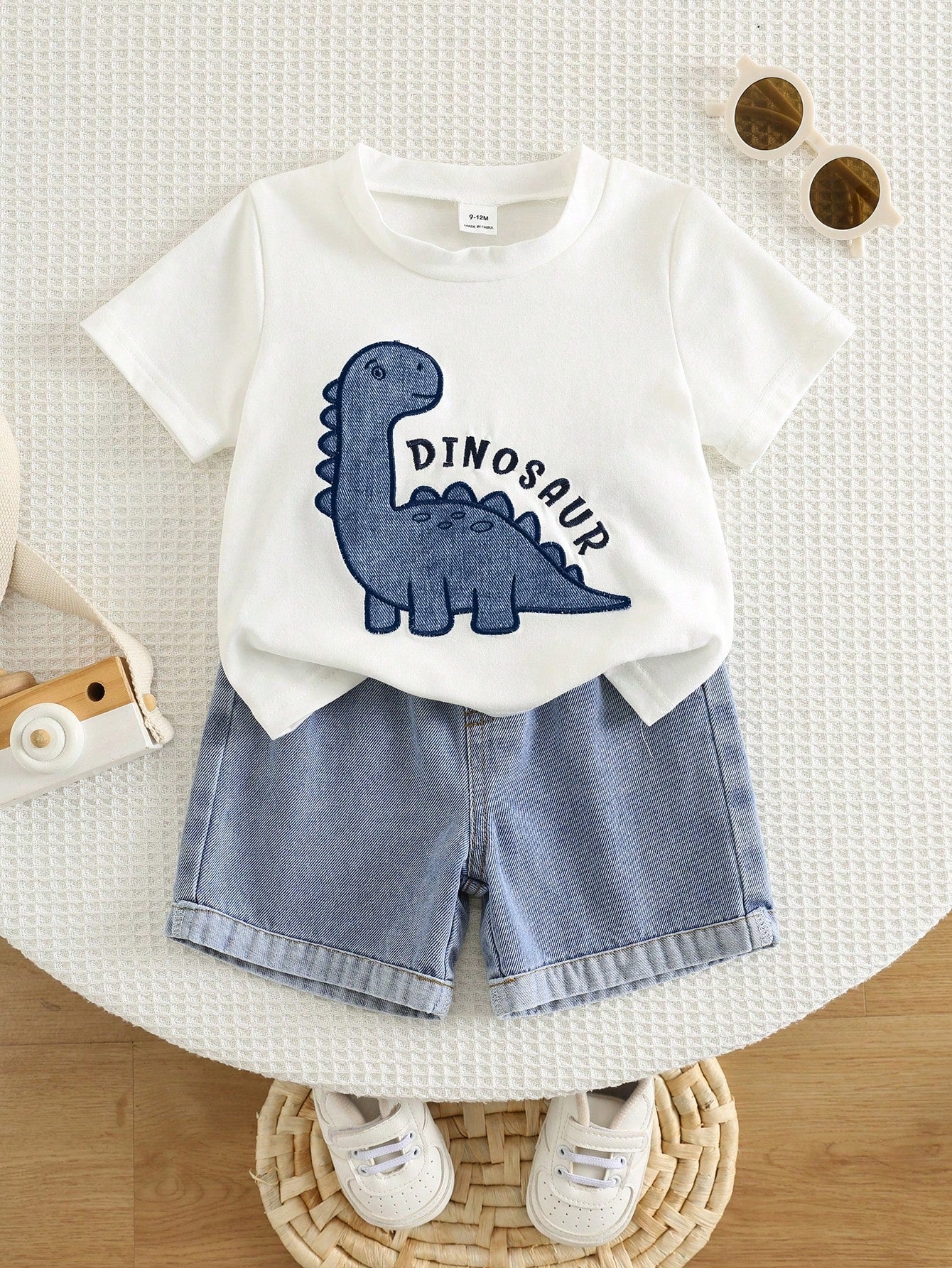 2pcs Baby Boy Summer Casual Cute Dinosaur Short Sleeve T-Shirt And Denim Shorts Set, Denim, Suitable For Spring And Summer, Cute Outfit, Baby Boy Set, Summer Set, Denim Set