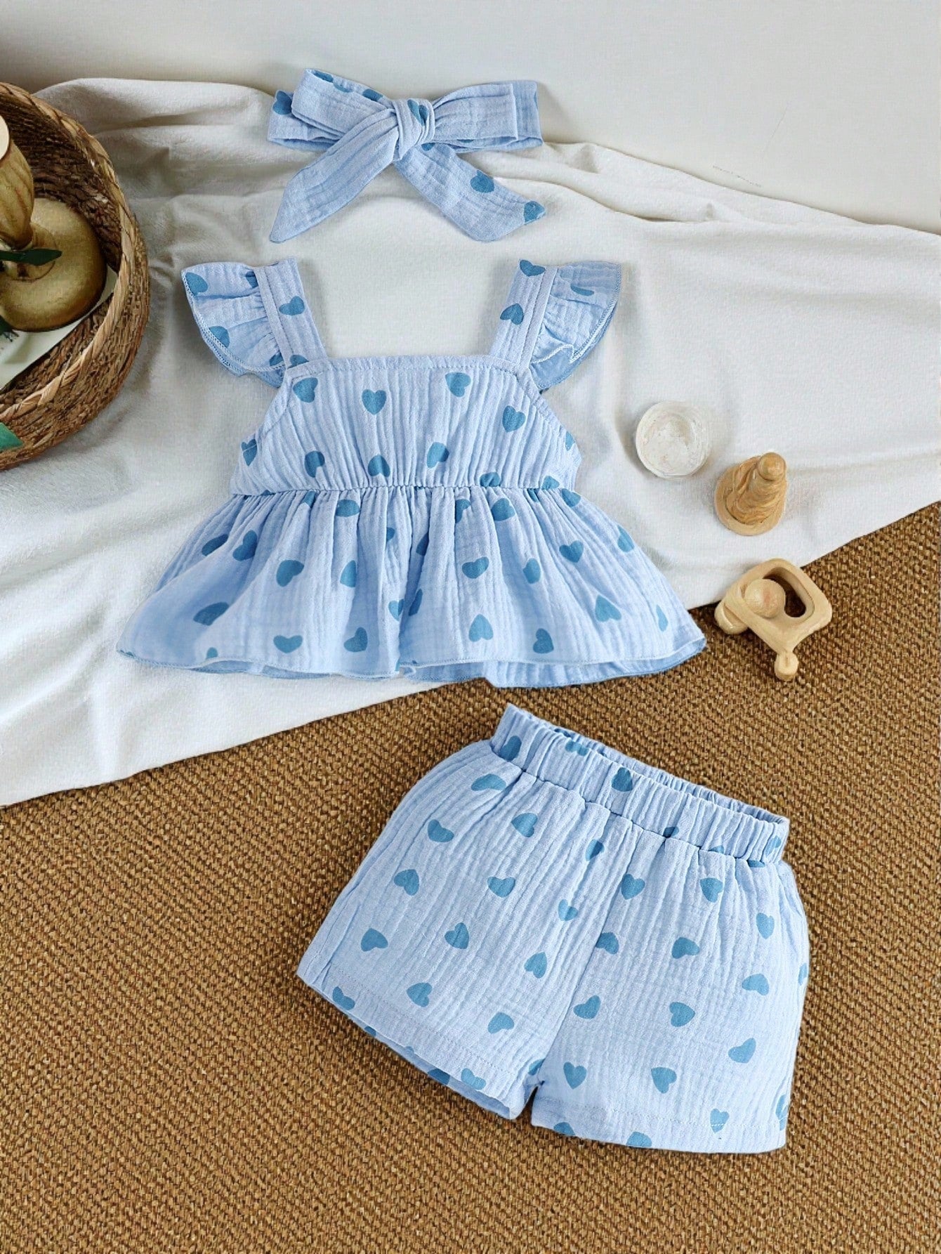 2pcs/Set Baby Girls' Summer Outfit Cute Cherry Print Camisole Top Elastic Waist Shorts Headband Soft Red And White Summer Cute Vacation Clothing Set