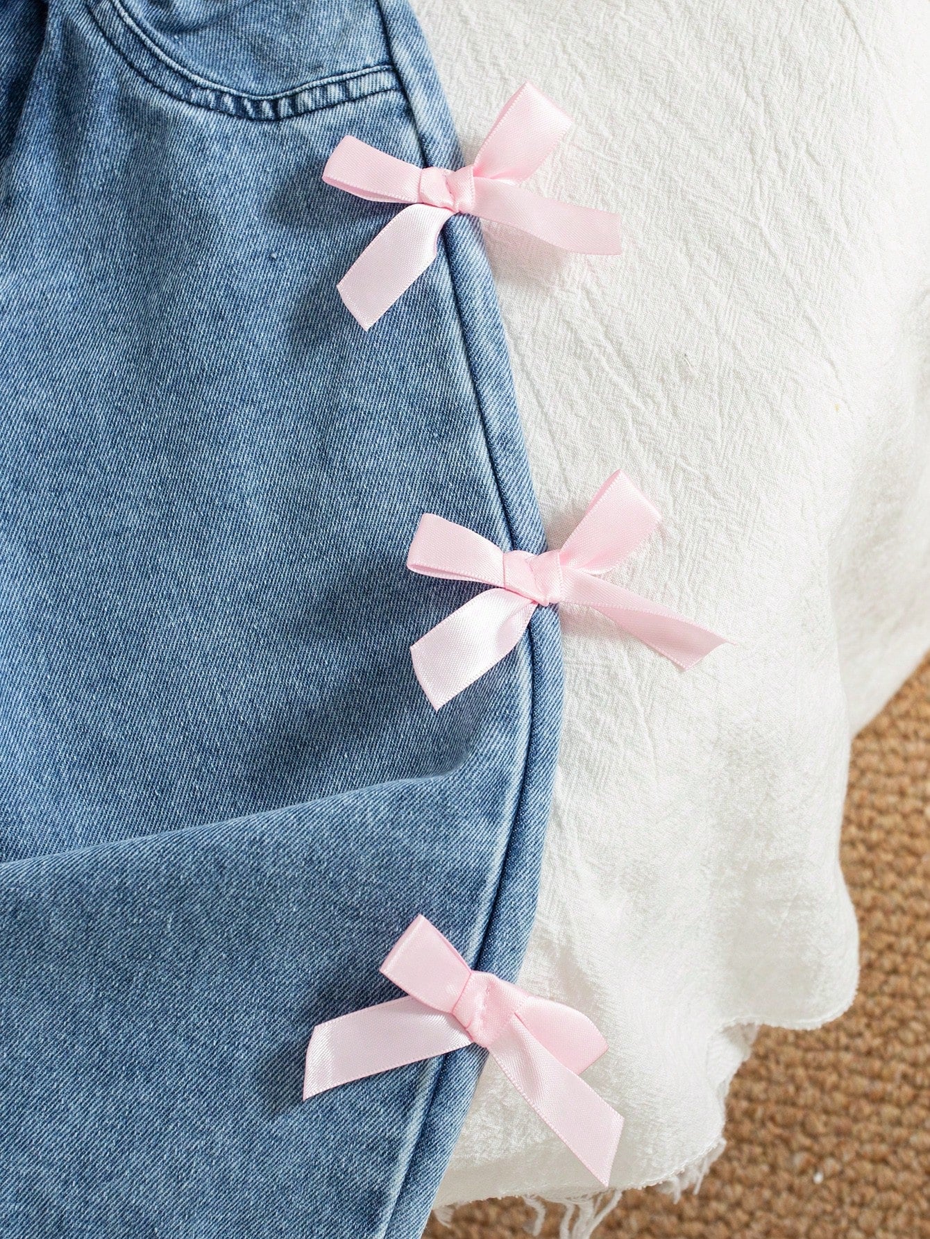 3pcs/Set Baby Girls' Casual American Style Pink Bow Print Hoodie Sweatshirt, Solid Color Camisole, And Bow Tie Straight Leg Jeans, Autumn/Winter