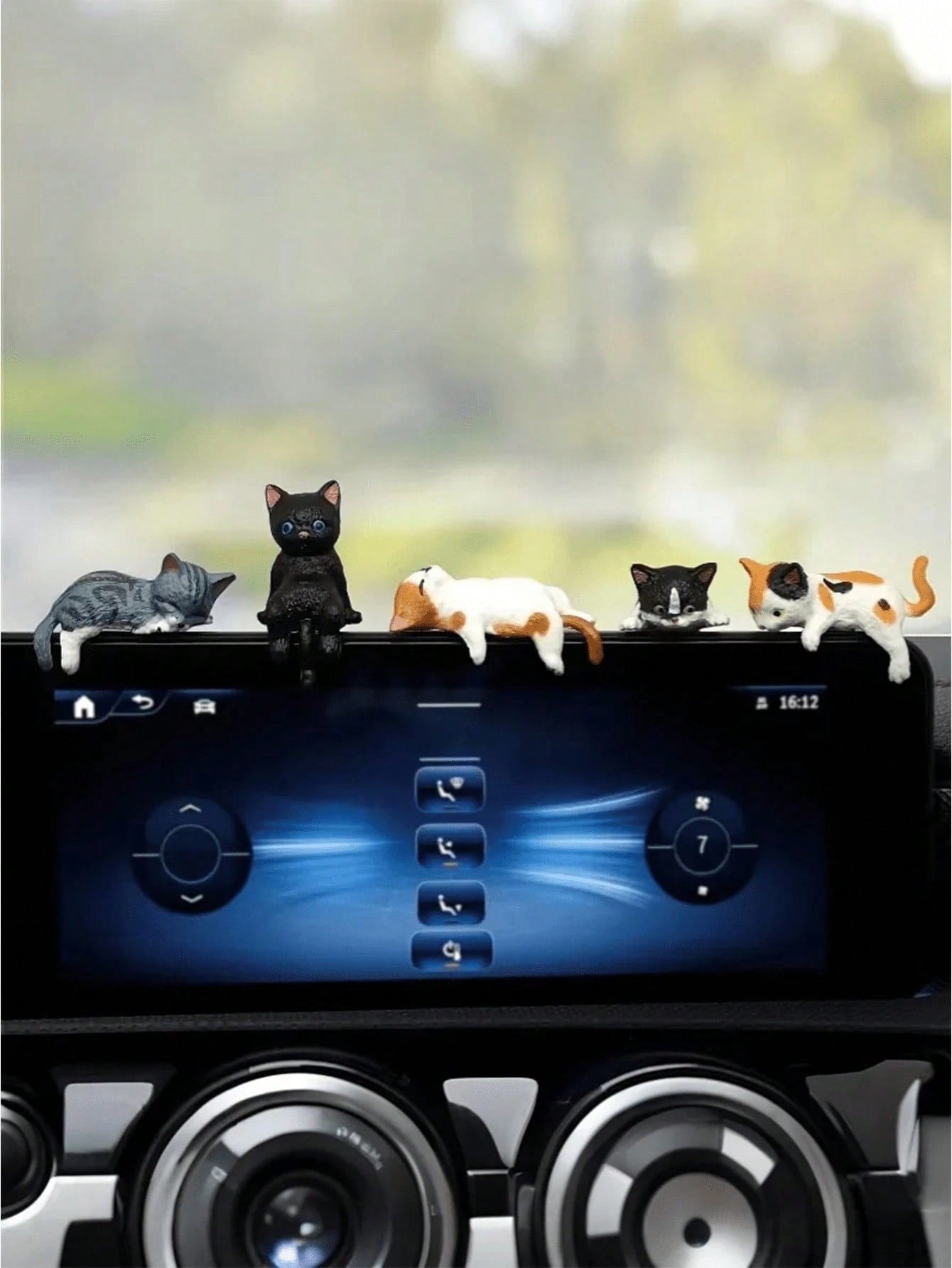 4/5pcs Cute Cat Car Dashboard Decoration- ABS Plastic Cartoon Style Mini Decor, Non-Electric, Dashboard Ornament, Cat Car Accessory, Cartoon Style Miniature Model, Vehicle Decoration, Suitable For Ca