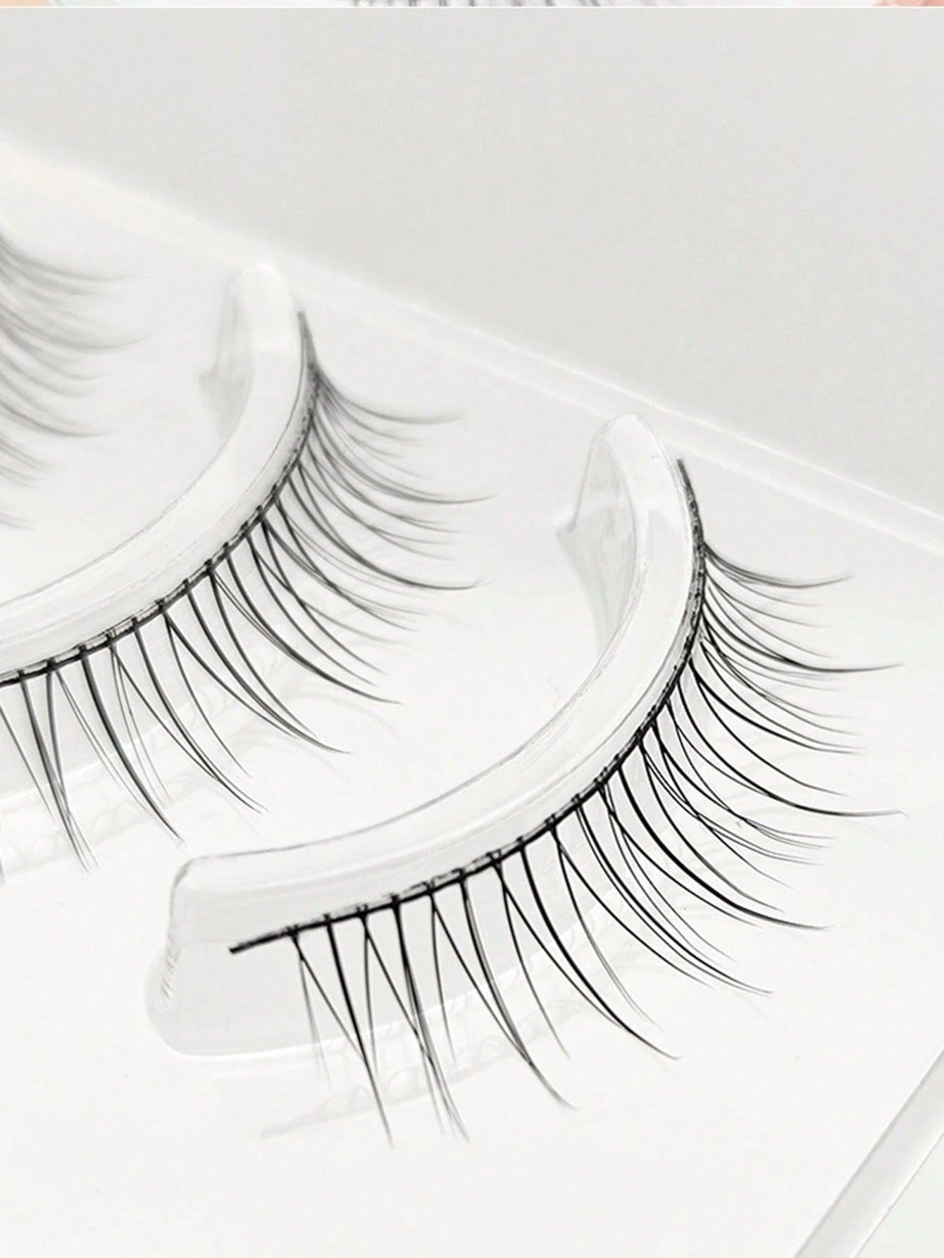 5 Pairs Natural-Looking Reusable False Eyelashes With Black Stem For Beginners, Lengthening Effect For Nude Makeup