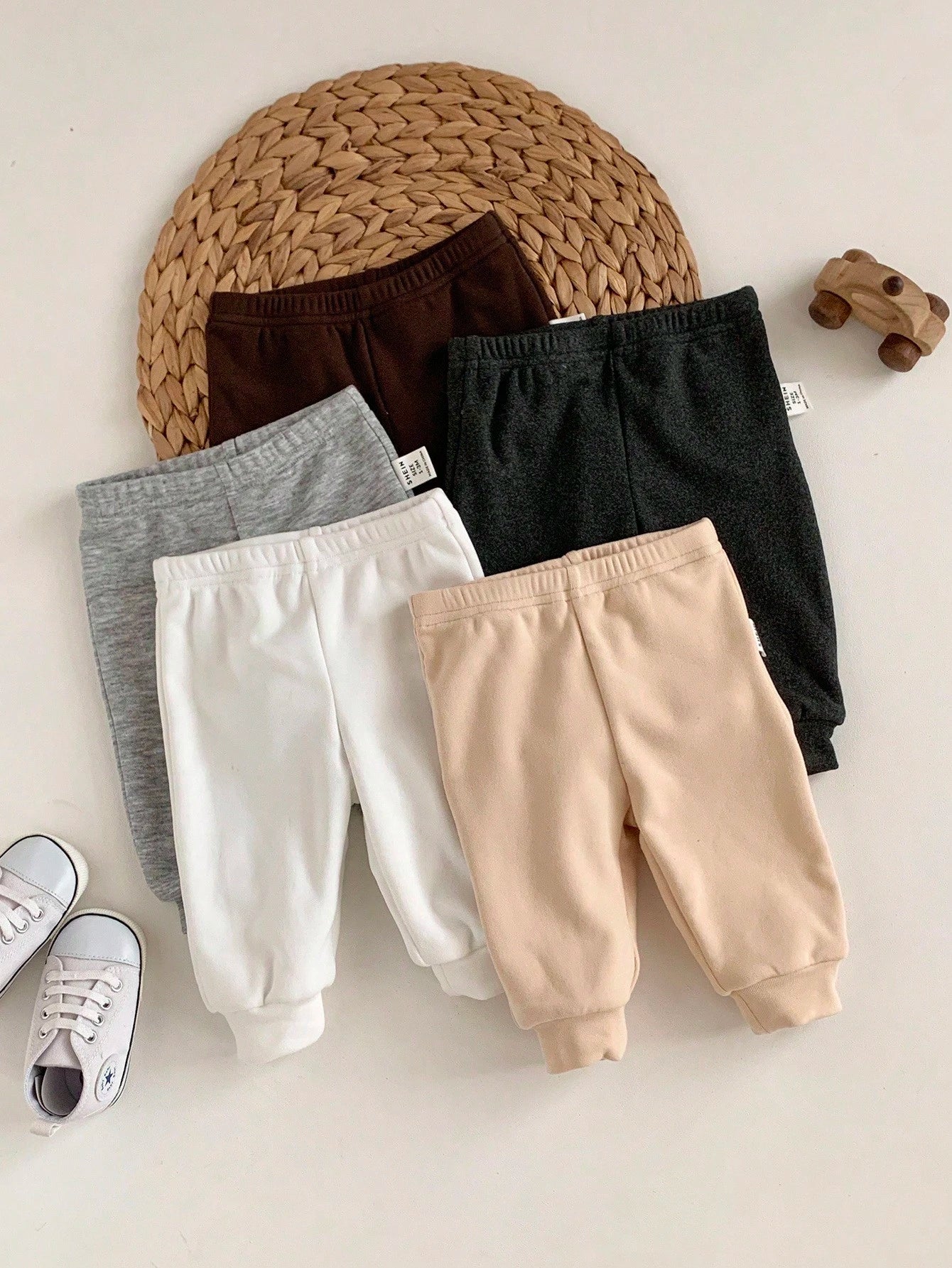 5pcs Newborn Baby Boy/Girl Casual Solid Color Elastic Waist Pants, Autumn/Winter Fall