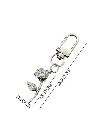A Bag Pendant Designed Based On The Beautiful Rose As A Prototype, Featuring A Three-Dimensional Rose, Solid Color And Simple Style, European And American Style, Suitable For College Students, Element