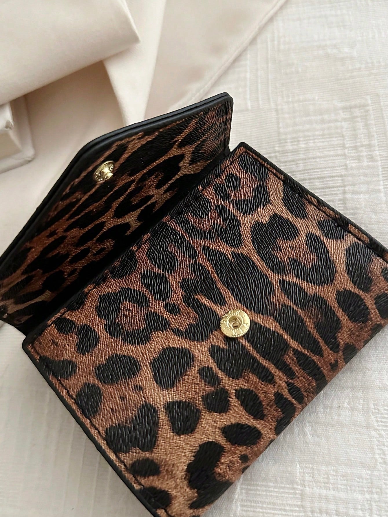 A Fashionable Ladies' Wallet, A Leopard Print Multi-Slot Wallet, A Portable Coin Purse, Can Be Given To Mom And Girlfriend To Go, Travel, Vacation