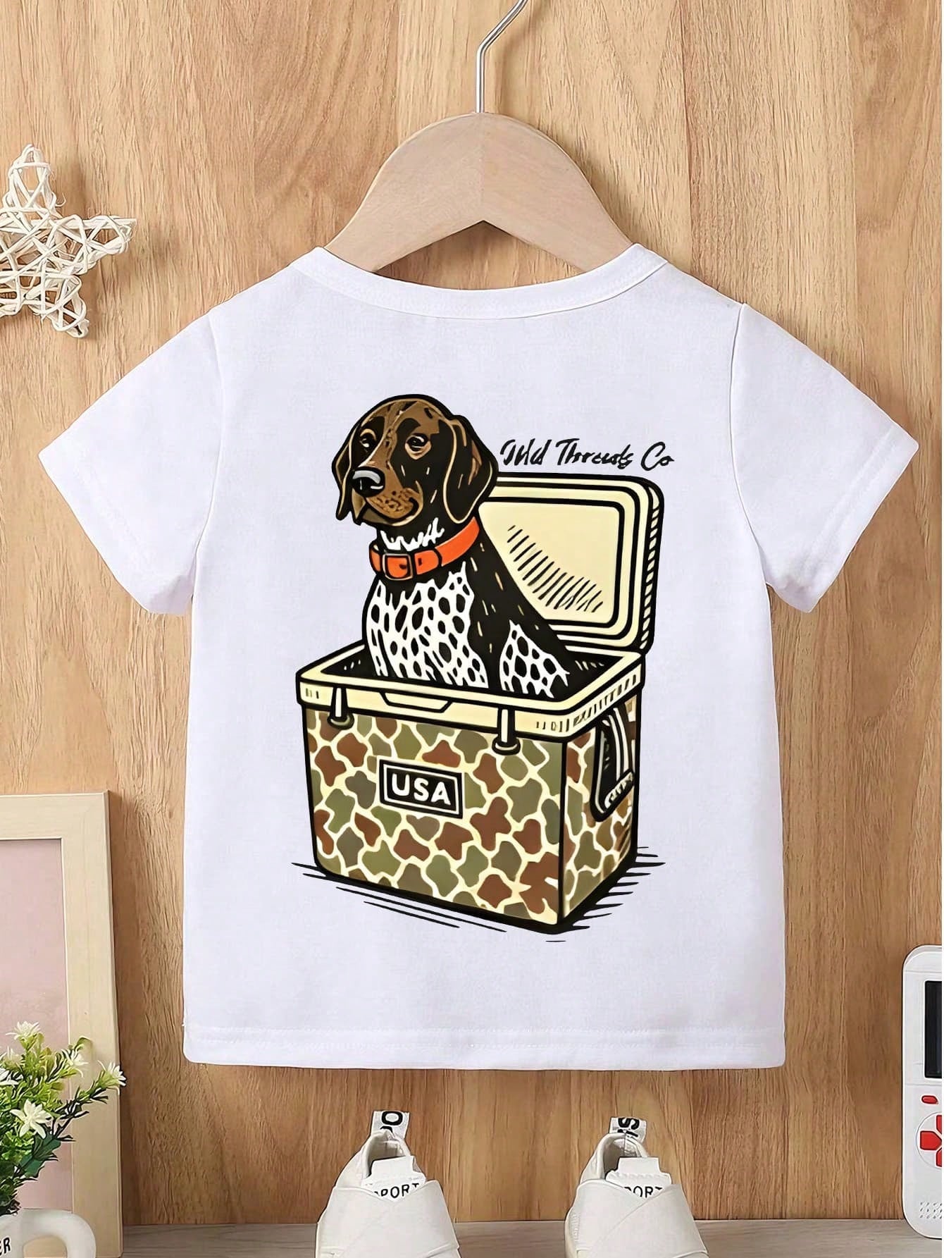 Baby Boy Short Sleeved Loose Round Neck T-Shirt With USA Camo Cooler Hunting Dog Printed Pattern Suitable For Summer Wear