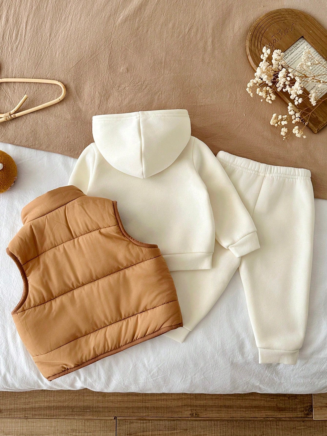 Baby Boy Woven Sleeveless Padded Vest + Hooded Sweatshirt + Long Winter Pants 3 Pieces Set Holiday Vacation Camel Brown Pastel Autumn Cute Casual