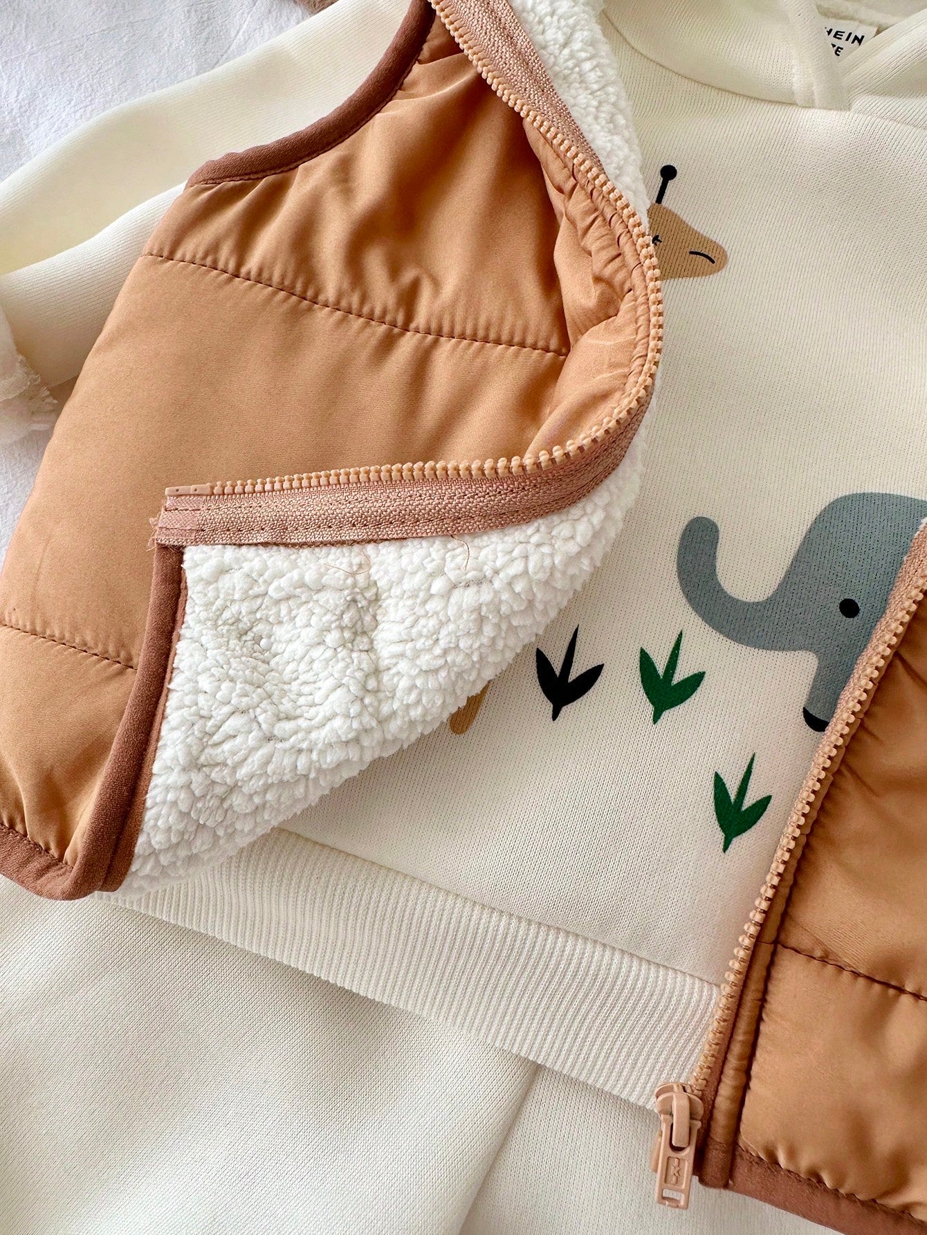 Baby Boy Woven Sleeveless Padded Vest + Hooded Sweatshirt + Long Winter Pants 3 Pieces Set Holiday Vacation Camel Brown Pastel Autumn Cute Casual