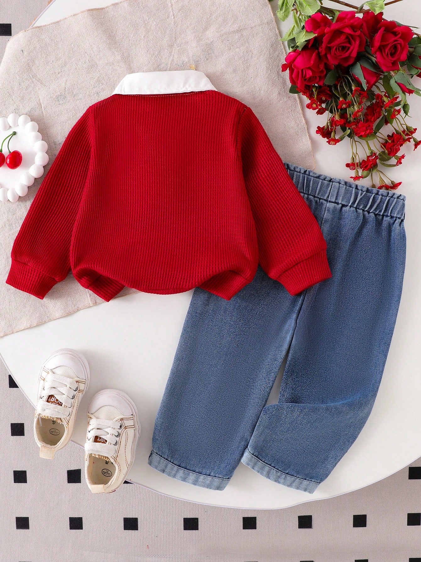 Baby Girl 2pcs Set- Colorblock Shirt Collar Top With Cherry Embroidery And High-Waist Button-Decorated Cherry Embroidery Cuff Jeans Set, Fashion, Birthday Gift