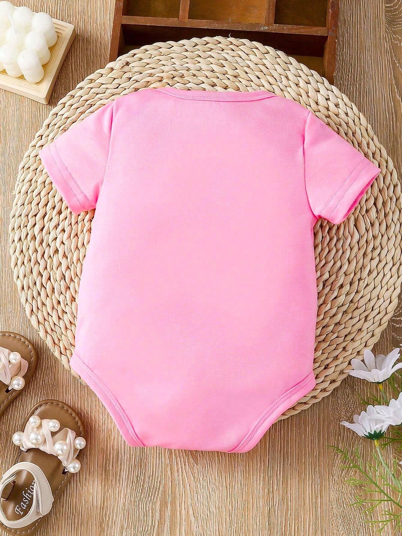 Baby Girls' Slogan Letter Printed Triangle Bodysuit With Short Sleeves