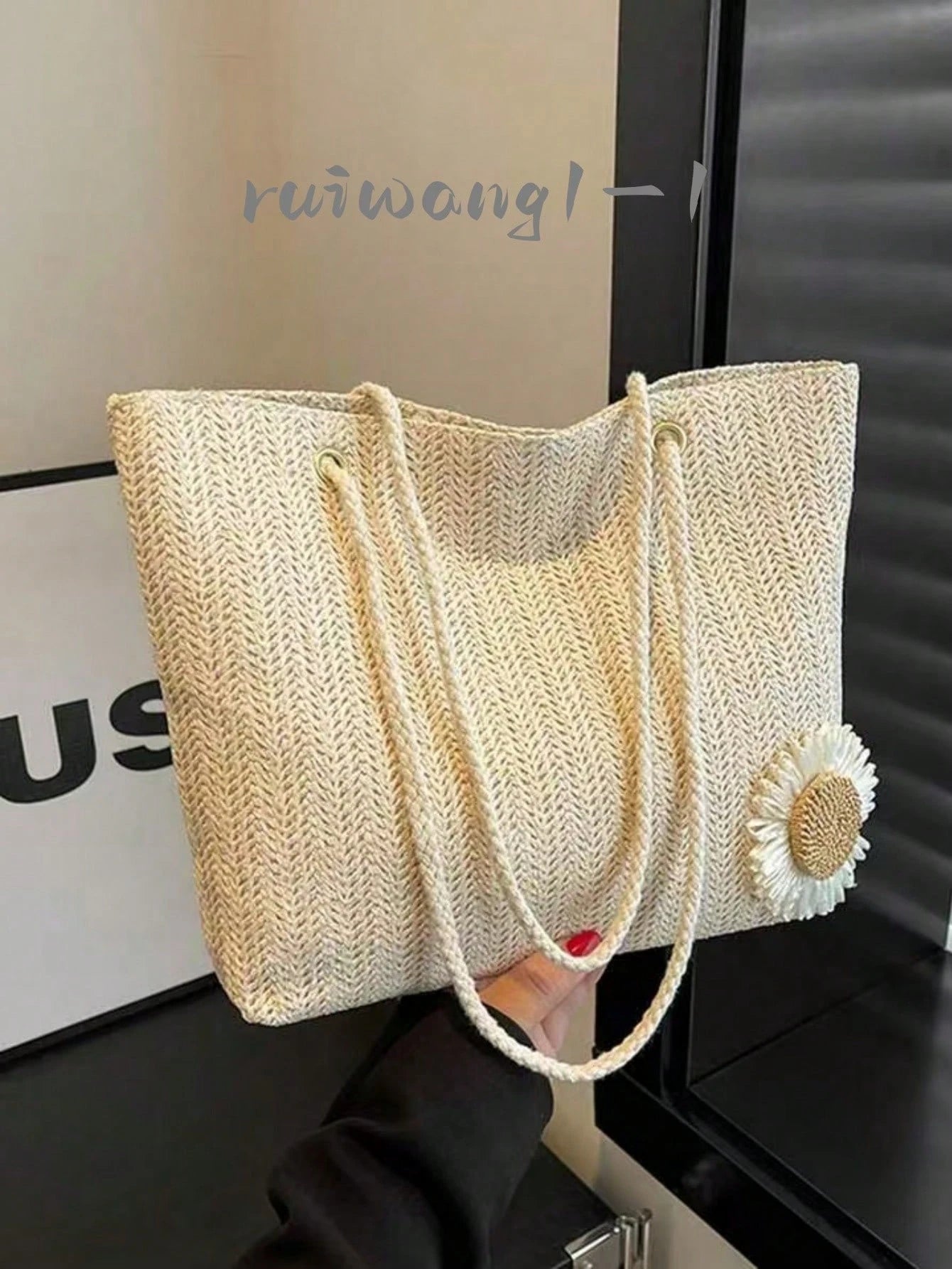 Beige Woven Handbag With Floral Decoration, Casual Style, Suitable For Office, Beach,Straw Bag