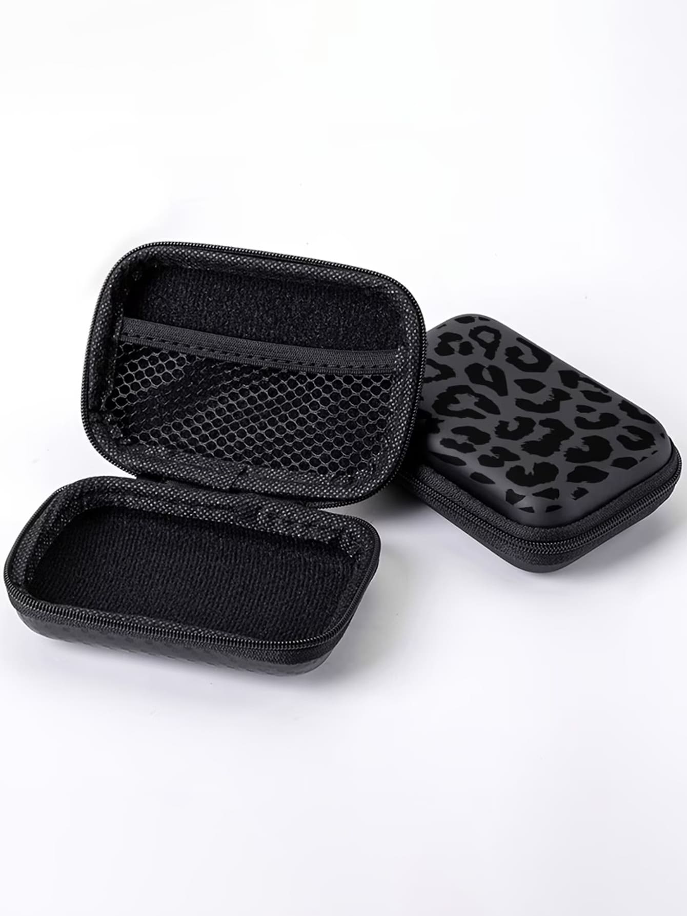 Black Leopard Print EVA Hard Shell 4.3 Inch Compact Storage Box- Travel Protective Storage Bag, Suitable For Electronic Accessories, Earphones, Hard Drives And Data Cables; Shockproof Zipper Pouch (S
